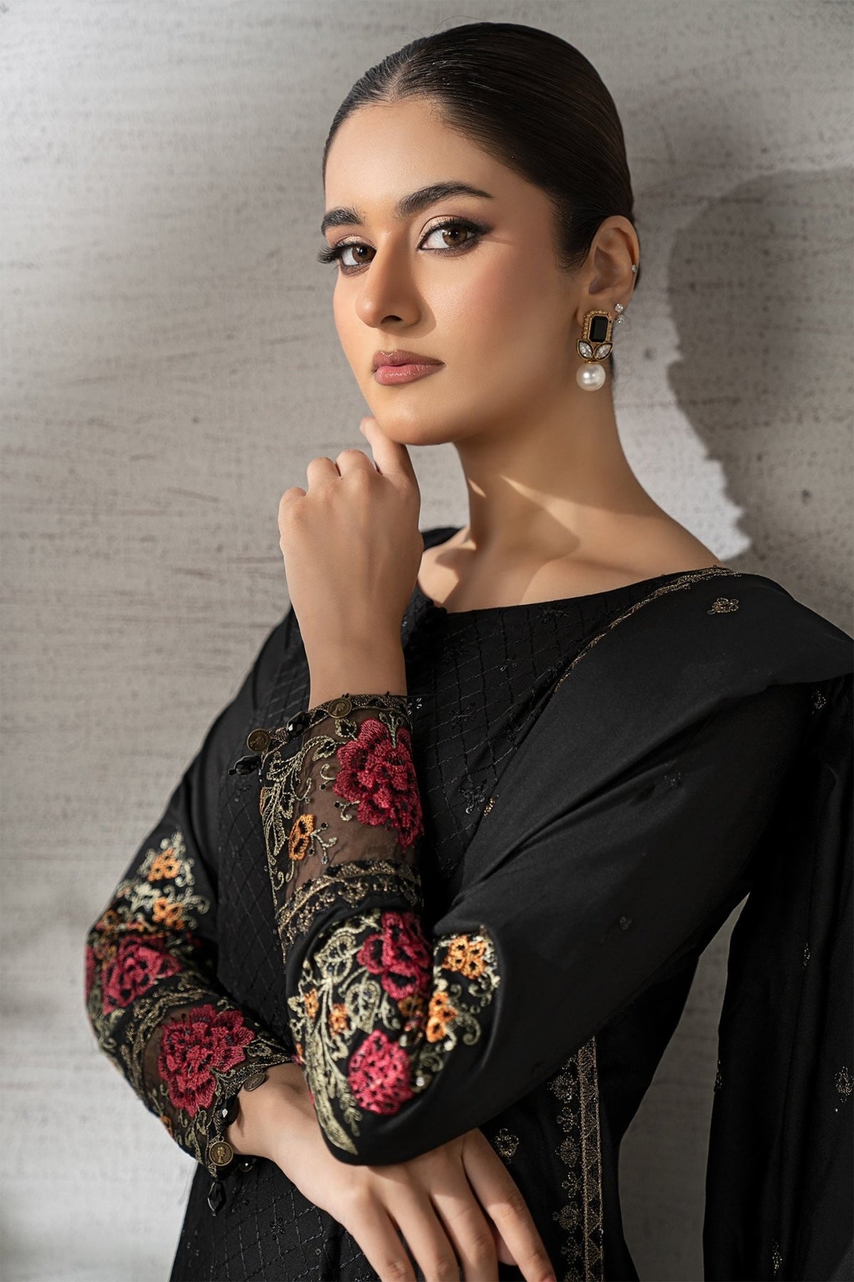 Maria B | RTW | 3 Piece Embroidered Linen Suit-Brand:Maria B-Type:Luxury Pret-Black - House of Maryam- Buy in UK, USA