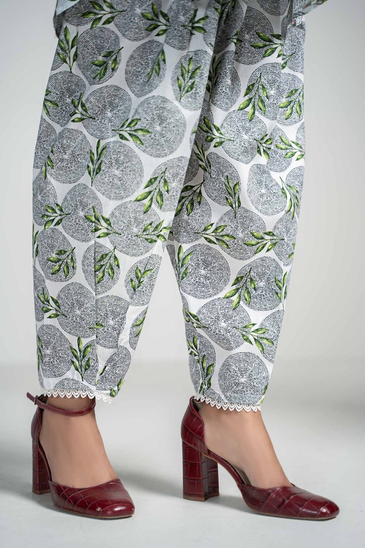 Maria B | RTW | 3 Piece Printed Lawn Suit-Brand:Maria B-Type:Luxury Pret-White - House of Maryam- Buy in UK, USA