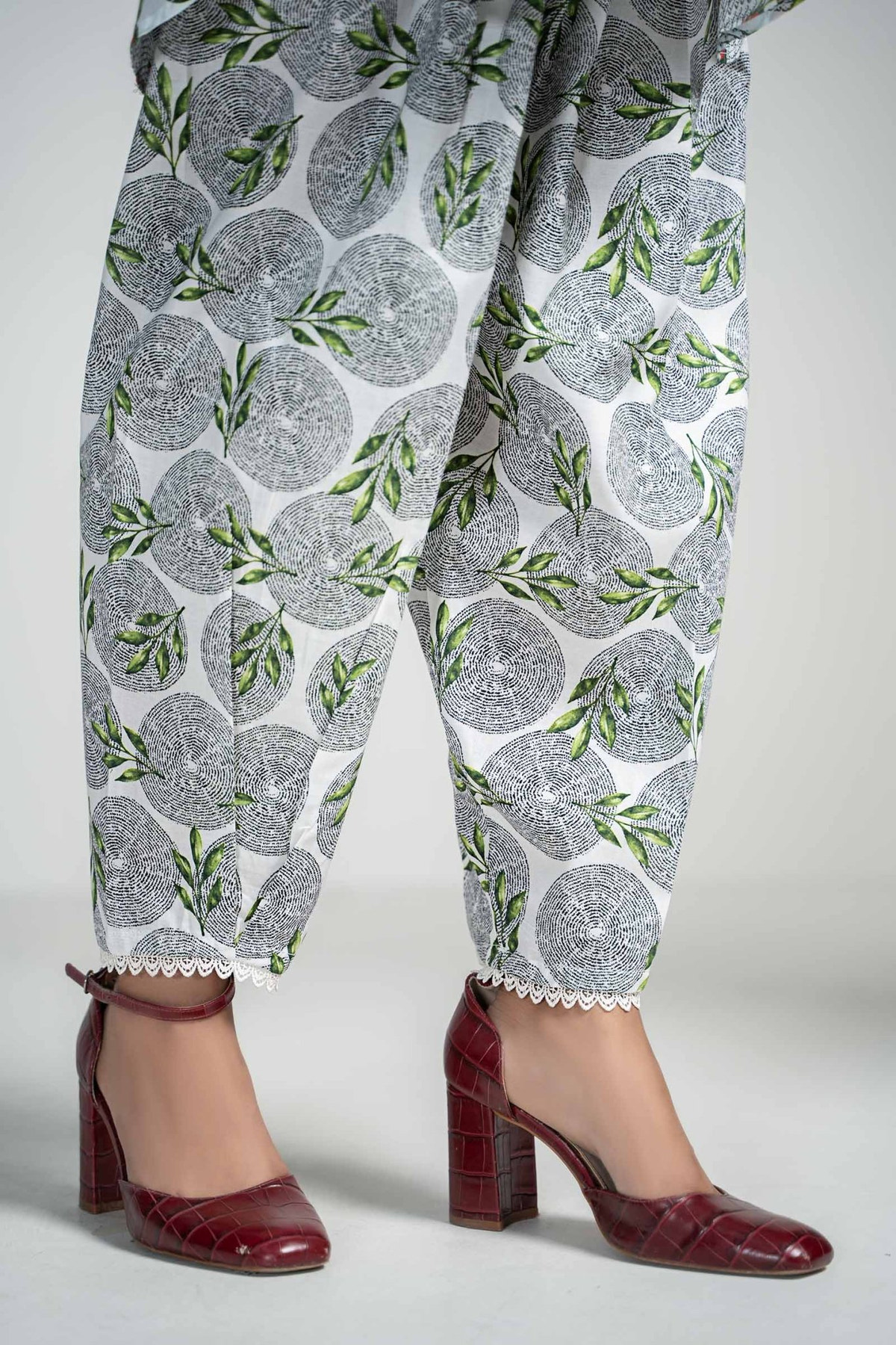 Maria B | RTW | 3 Piece Printed Lawn Suit-Brand:Maria B-Type:Luxury Pret-White - House of Maryam- Buy in UK, USA