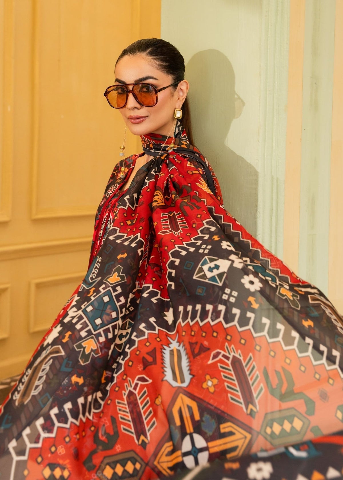 Maria Osama Khan | Retro 26 | Eliora-Brand:Maria Osama Khan-Type:Ladies Clothes-Black-Grip-House of Maryam- Buy in UK, USA