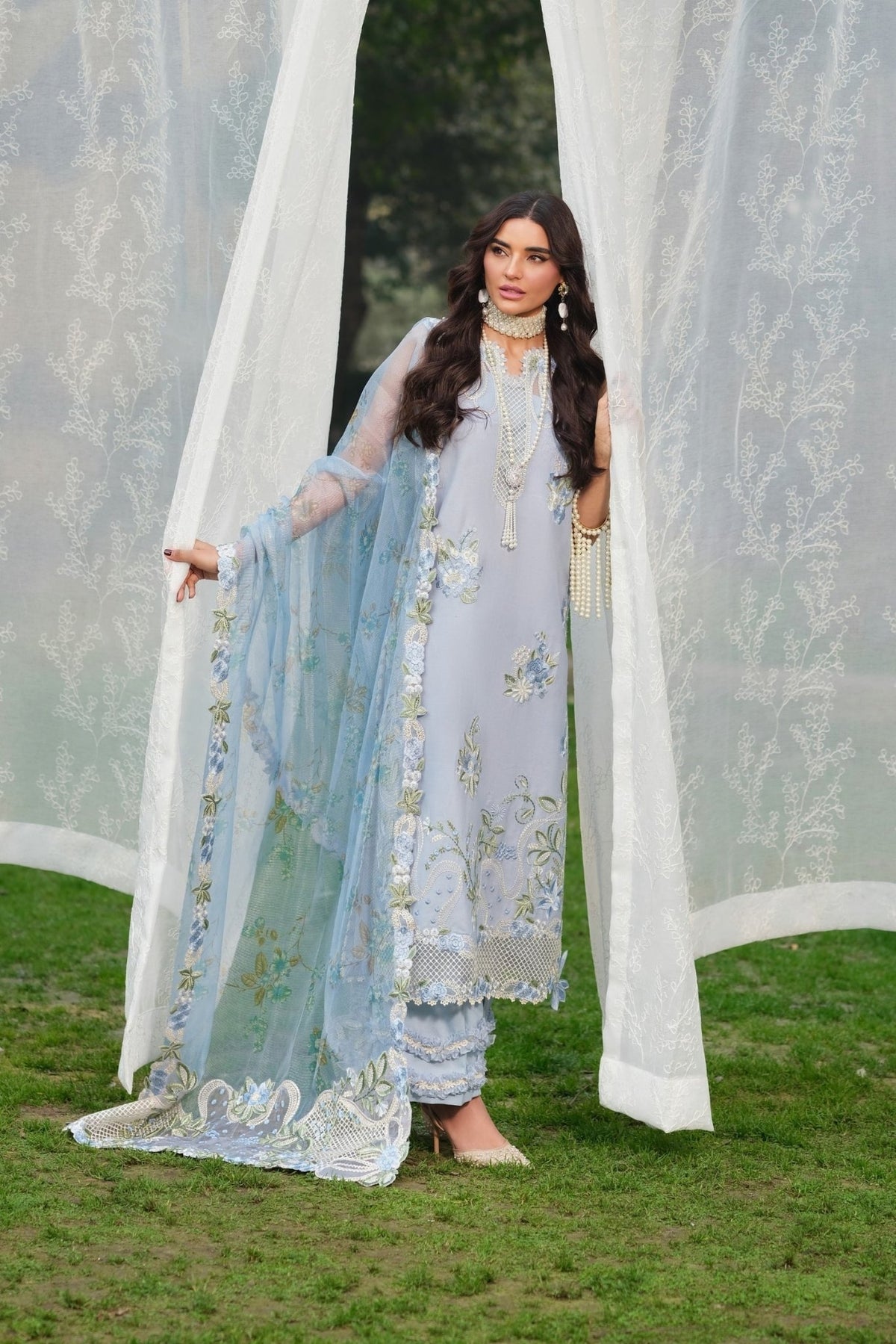 Maryam Hussain | Luxury Lawn 26 | Frost-Brand:Maryam Hussain-Type:Ladies Clothes - House of Maryam- Buy in UK, USA