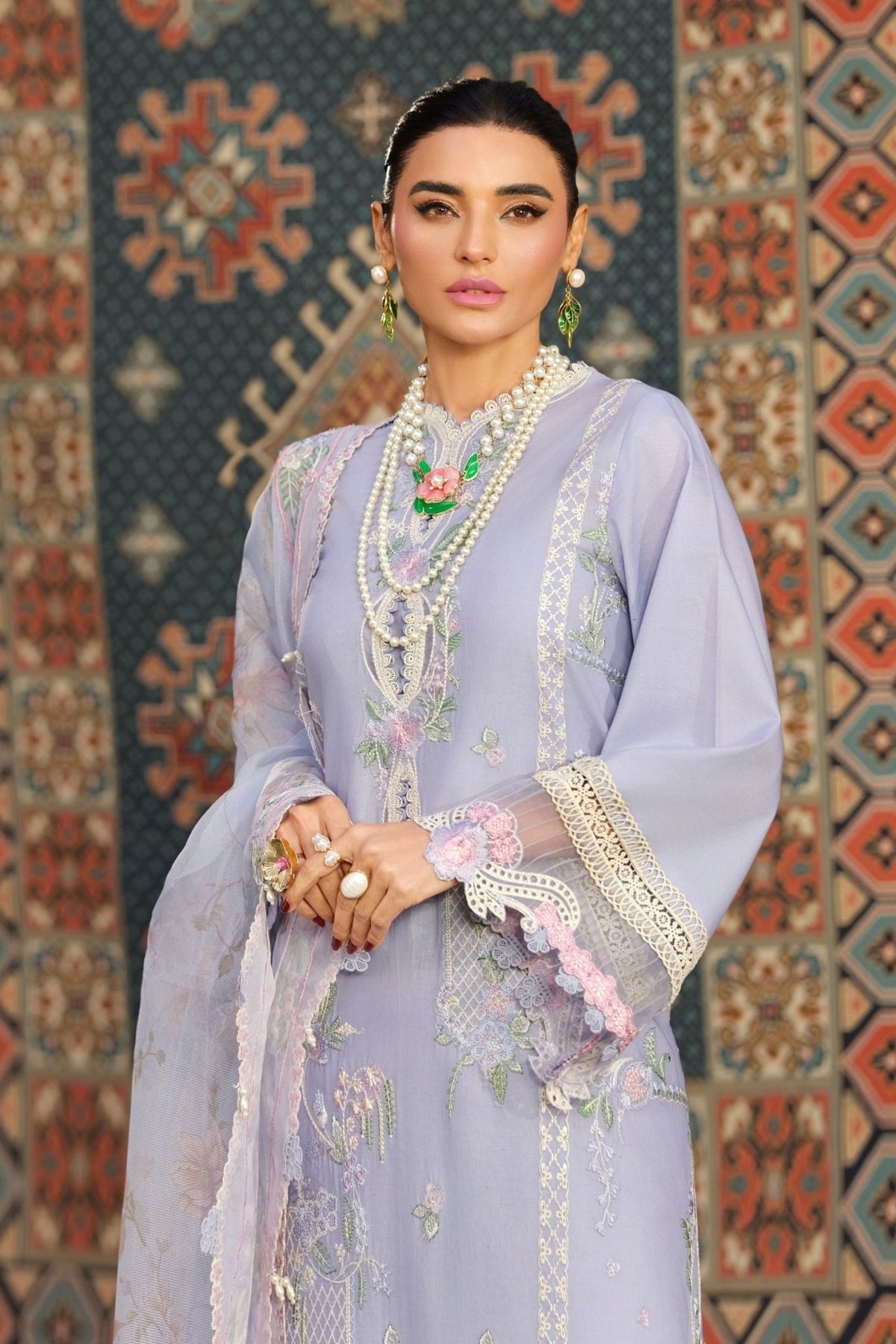 Maryam Hussain | Luxury Lawn 26 | Jasmine-Brand:Maryam Hussain-Type:Ladies Clothes - House of Maryam- Buy in UK, USA