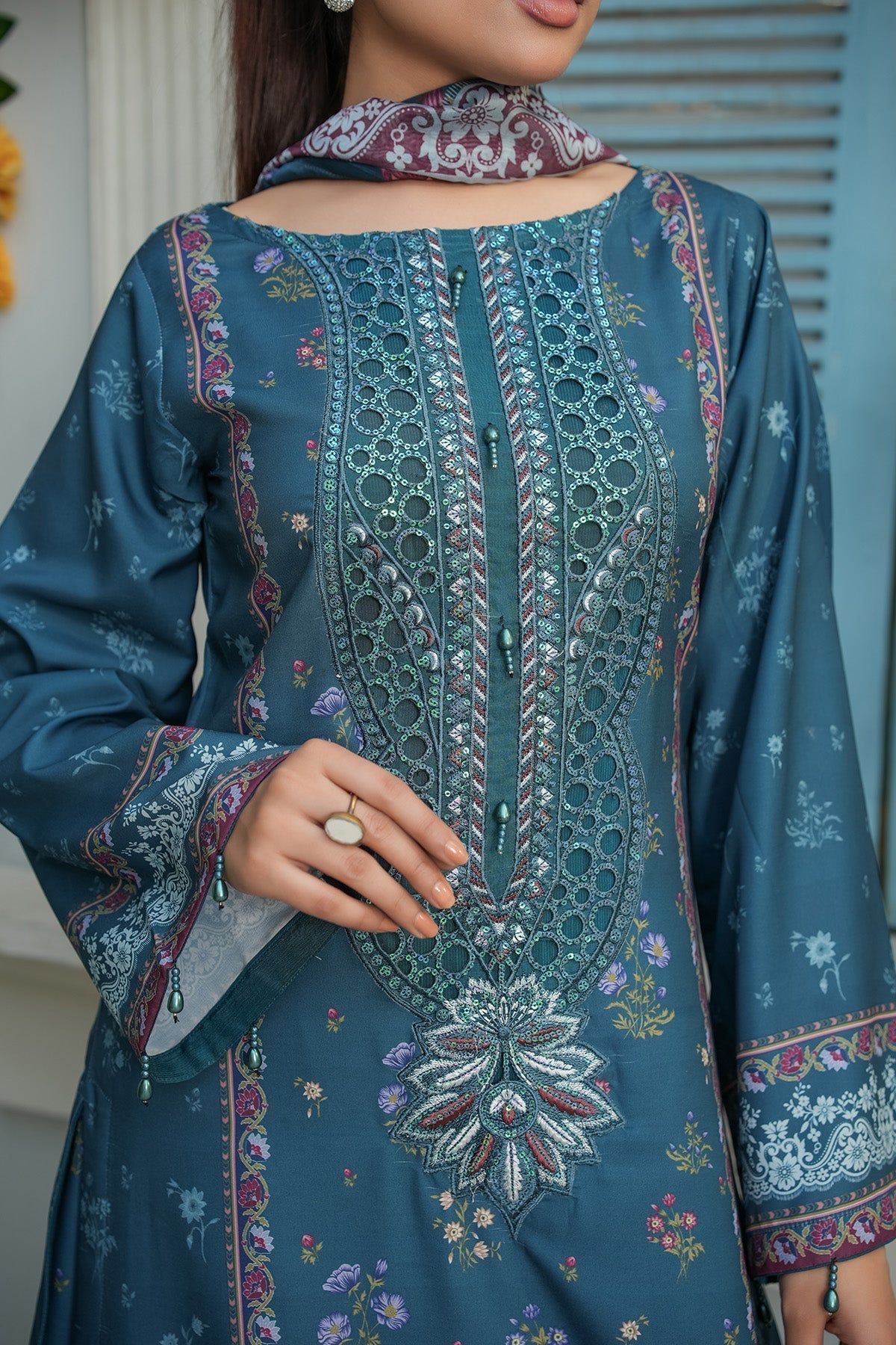 Maryams | Lawn Edit 26 | Crimson-Brand:Maryams-Type:Ladies Clothes-Zinc-Lawn-House of Maryam- Buy in UK, USA
