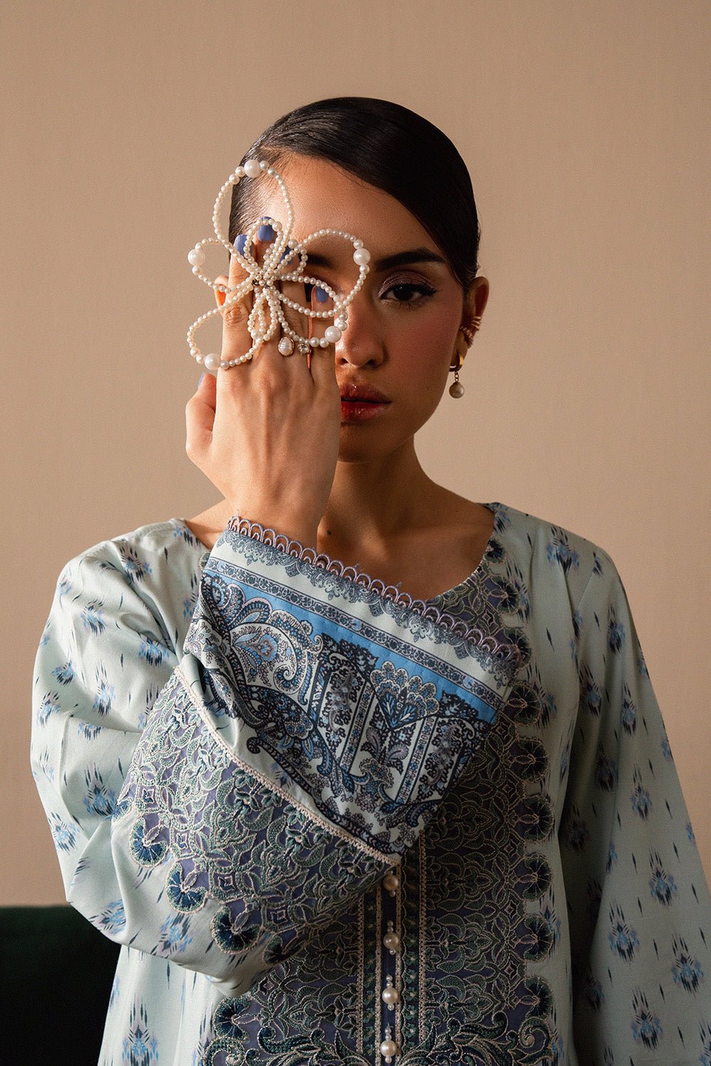 Maryum N Maria | Floren Lawn | ALORA-Brand:Maryam N Maria-Type:Ladies Clothes-Ice Blue-Lawn-House of Maryam- Buy in UK, USA