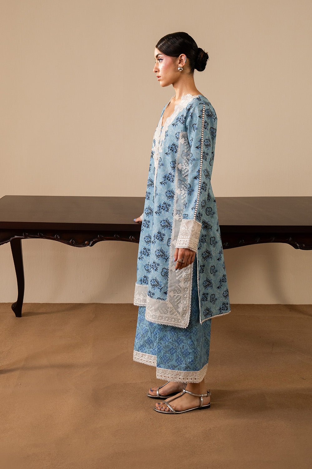 Maryum N Maria | Floren Lawn | COCO-Brand:Maryam N Maria-Type:Ladies Clothes-Sky Blue-Lawn-House of Maryam- Buy in UK, USA