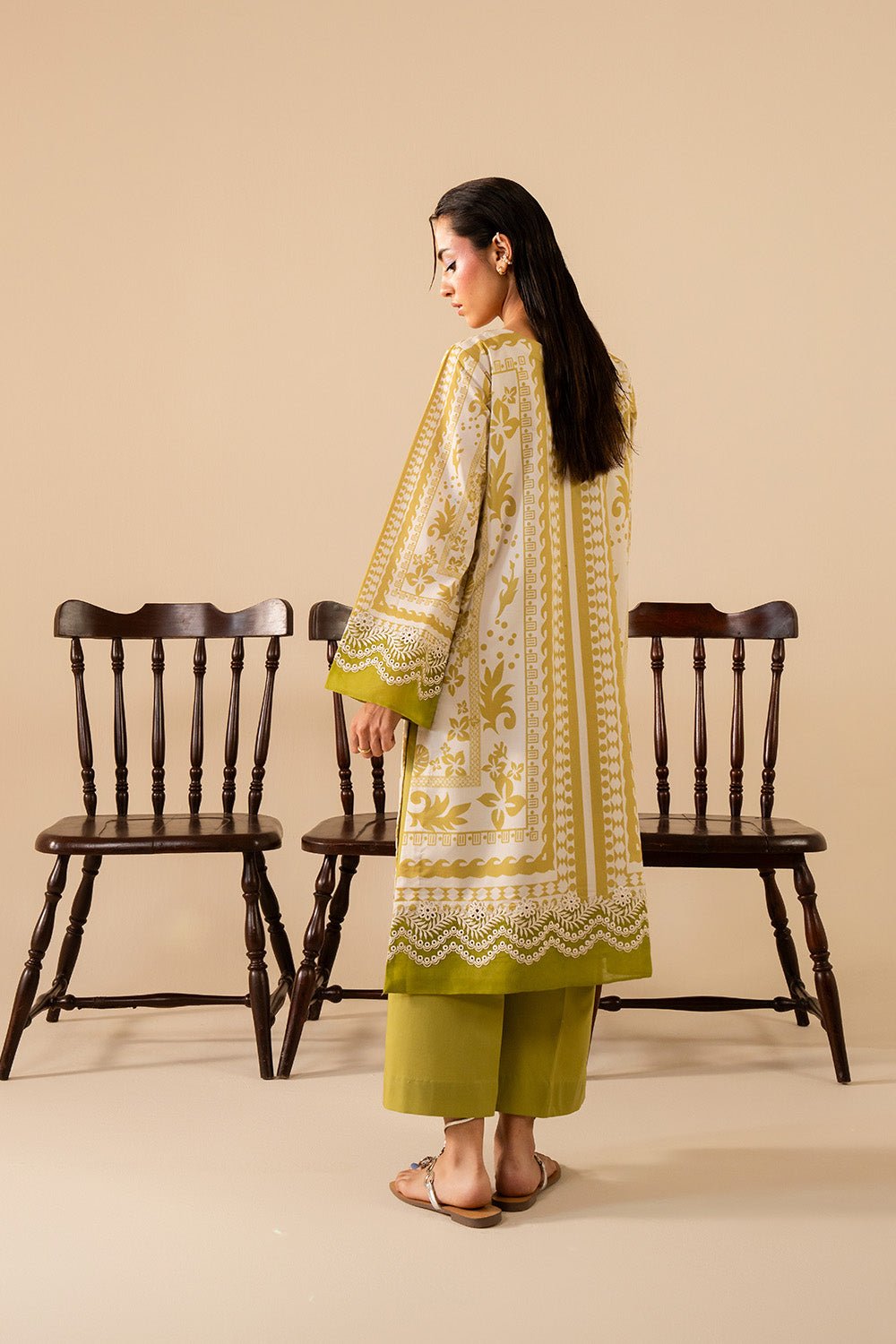 Maryum N Maria | Floren Lawn | ILLIANA-Brand:Maryum N Maria-Type:Ladies Clothes-mendhi-Lawn-House of Maryam- Buy in UK, USA