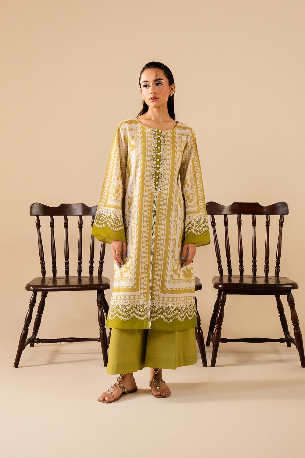 Maryum N Maria | Floren Lawn | ILLIANA-Brand:Maryum N Maria-Type:Ladies Clothes-mendhi-Lawn-House of Maryam- Buy in UK, USA