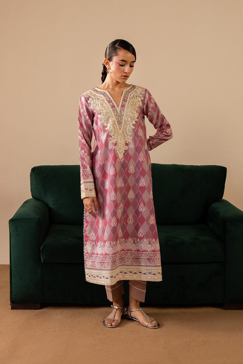 Maryum N Maria | Floren Lawn | LUNA-Brand:Maryum N Maria-Type:Ladies Clothes-Purple Gray-Lawn-House of Maryam- Buy in UK, USA
