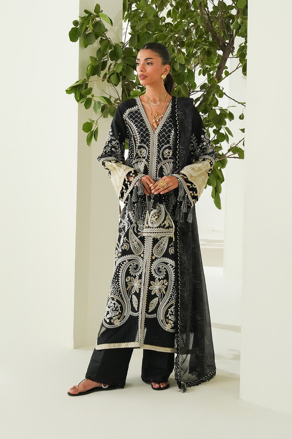 Maryum N Maria | Soiree Lawn |Mirage-Brand:Maryam N Maria-Type:Ladies Clothes-Black-Lawn-House of Maryam- Buy in UK, USA