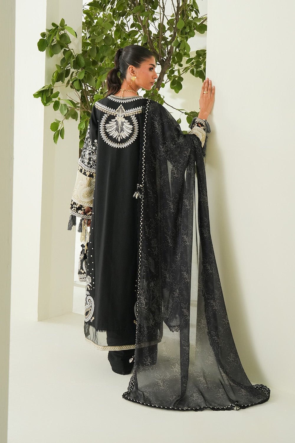 Maryum N Maria | Soiree Lawn |Mirage-Brand:Maryam N Maria-Type:Ladies Clothes-Black-Lawn-House of Maryam- Buy in UK, USA