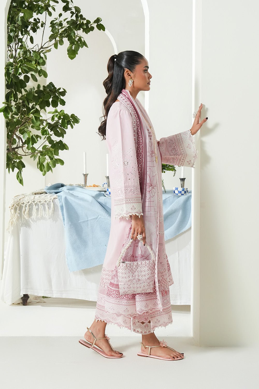 Maryum N Maria | Soiree Lawn | Salmon-Brand:Maryam N Maria-Type:Ladies Clothes-Soft Lilac-Lawn-House of Maryam- Buy in UK, USA