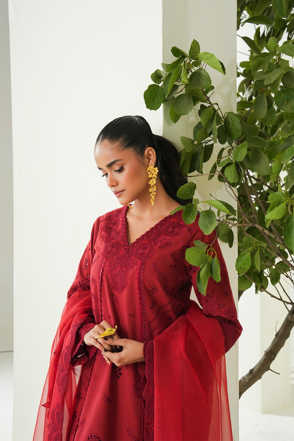 Maryum N Maria | Soiree Lawn | Zinnia-Brand:Maryum N Maria-Type:Ladies Clothes-Haute Red-Lawn-House of Maryam- Buy in UK, USA