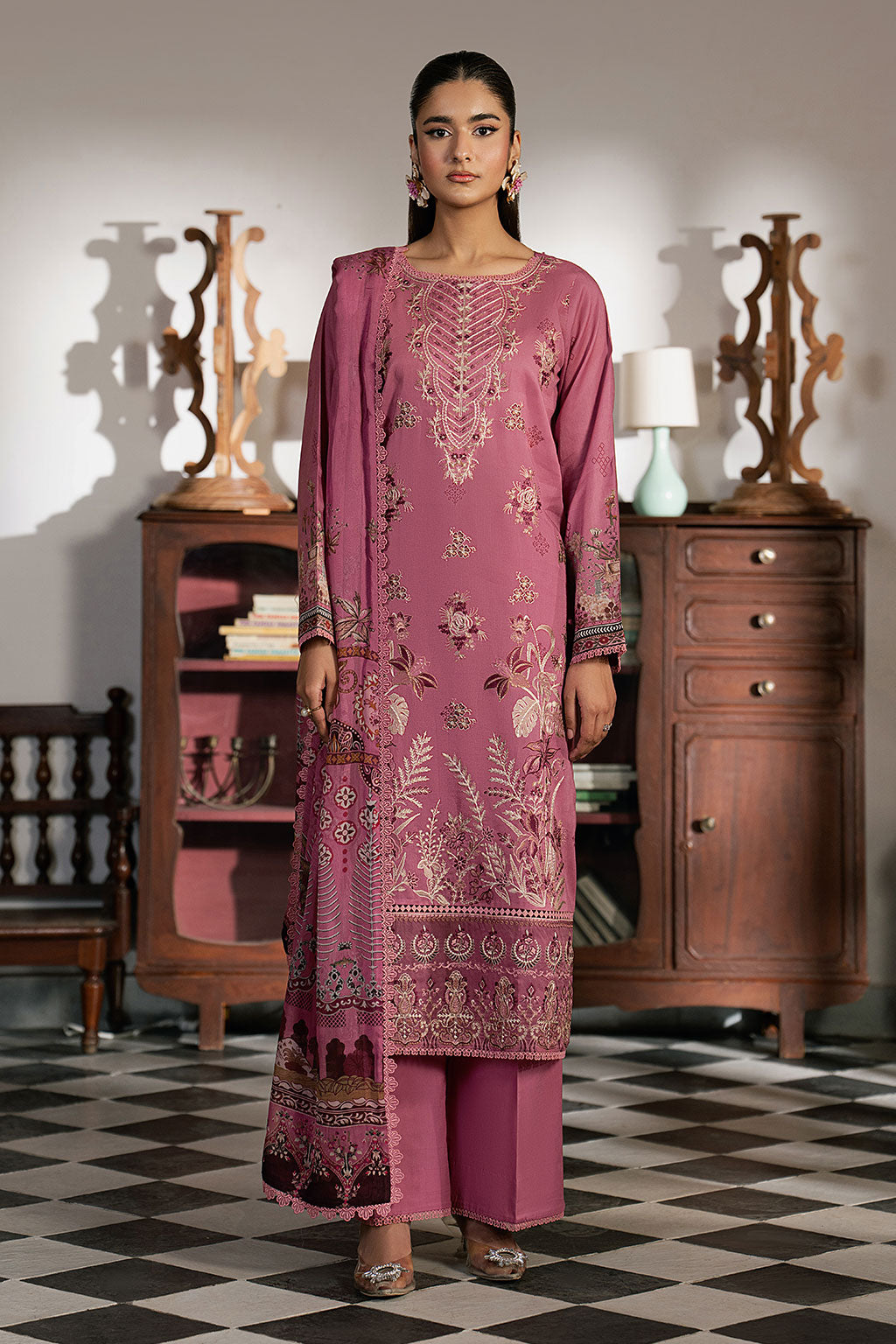 Ramsha | Mashal Luxury Lawn | L-1602-1