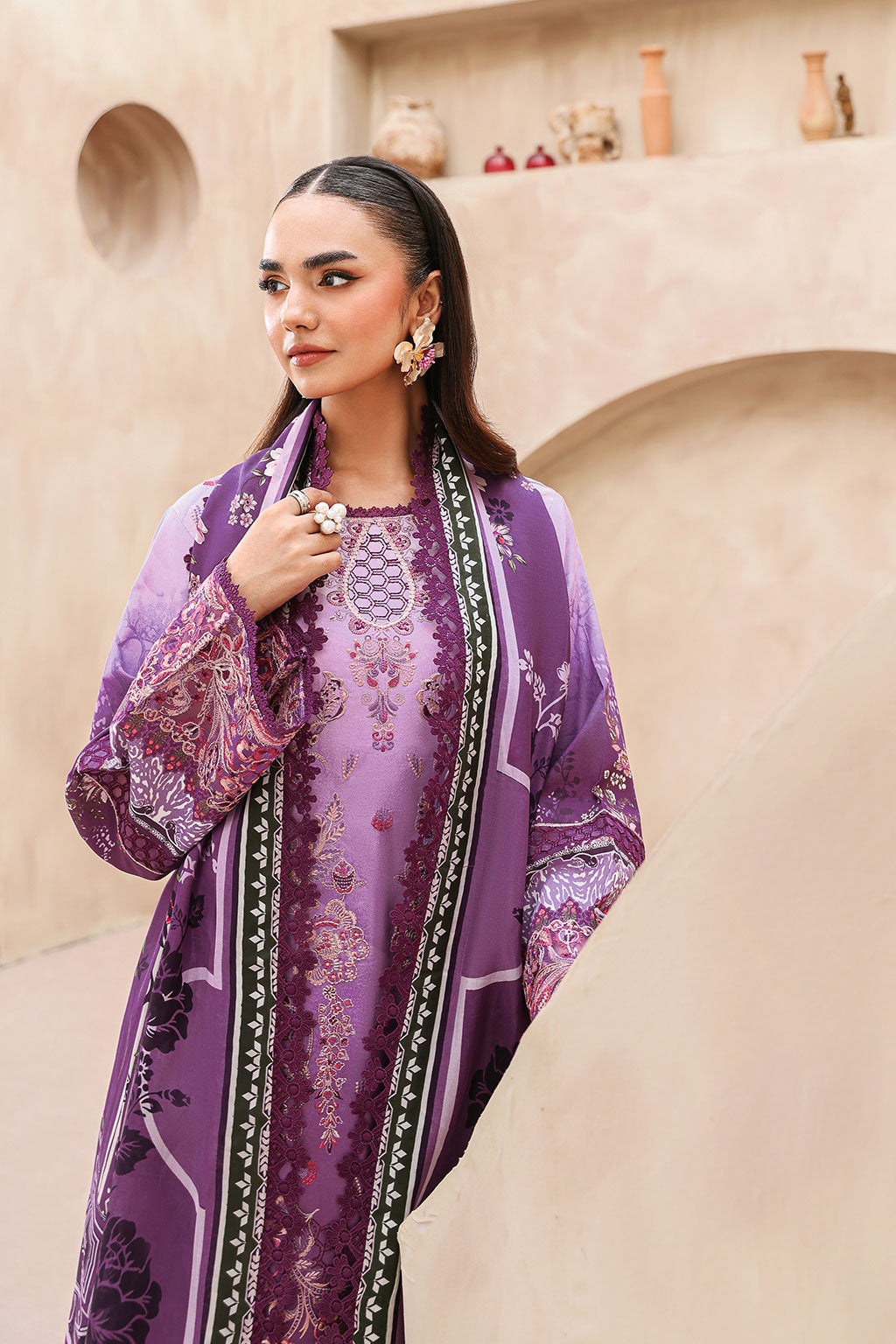 Ramsha | Mashaal Luxury Lawn | L-1502, image 3