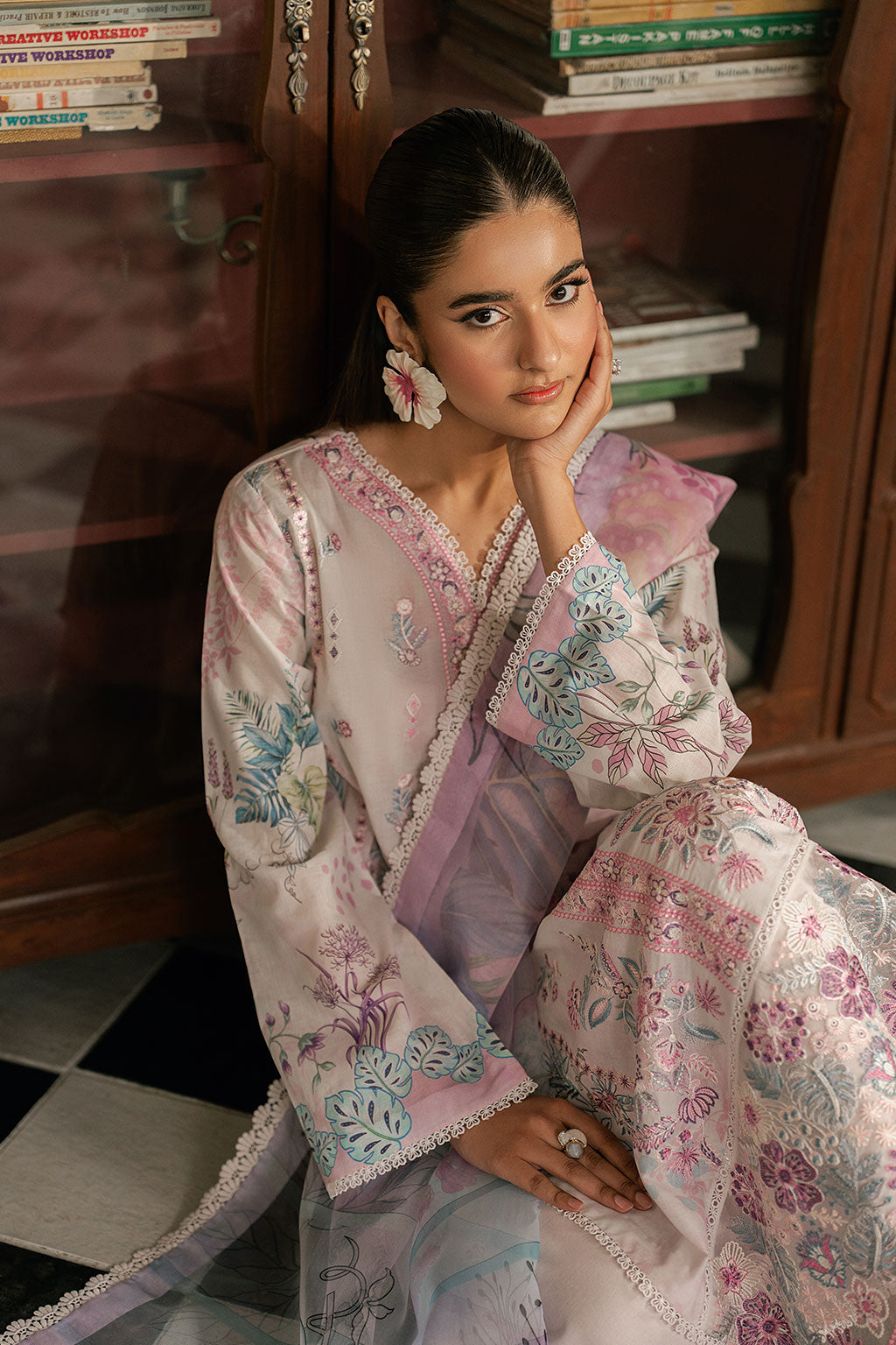 Ramsha | Mashal Luxury Lawn | L-1610, image 6