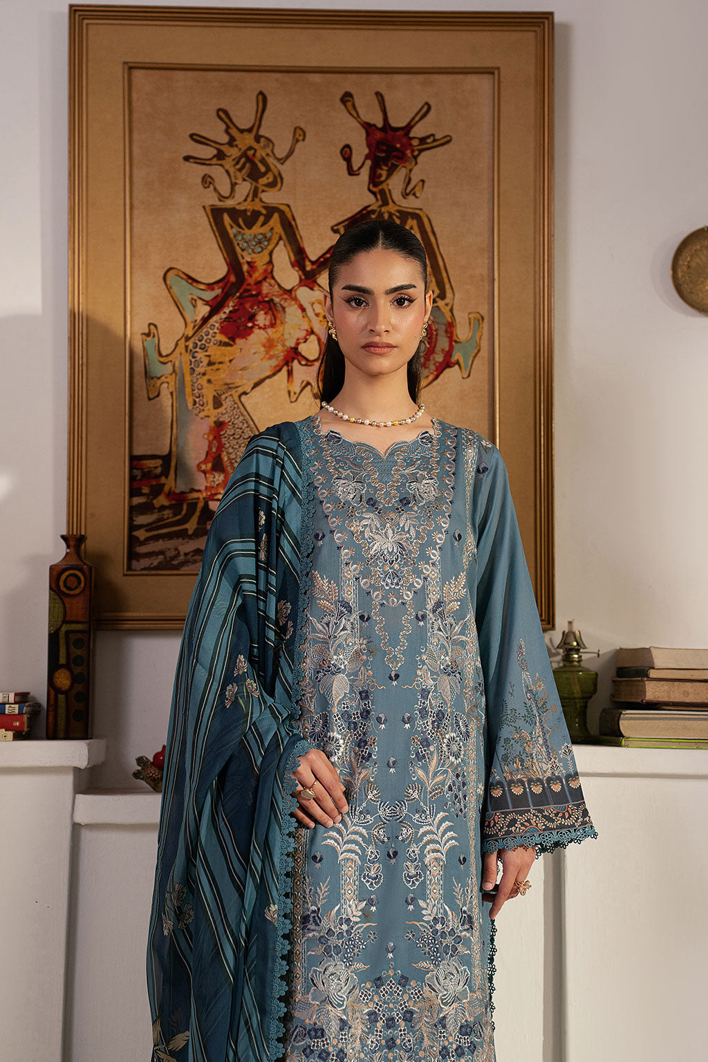 Ramsha | Mashal Luxury Lawn | L-1601, image 3