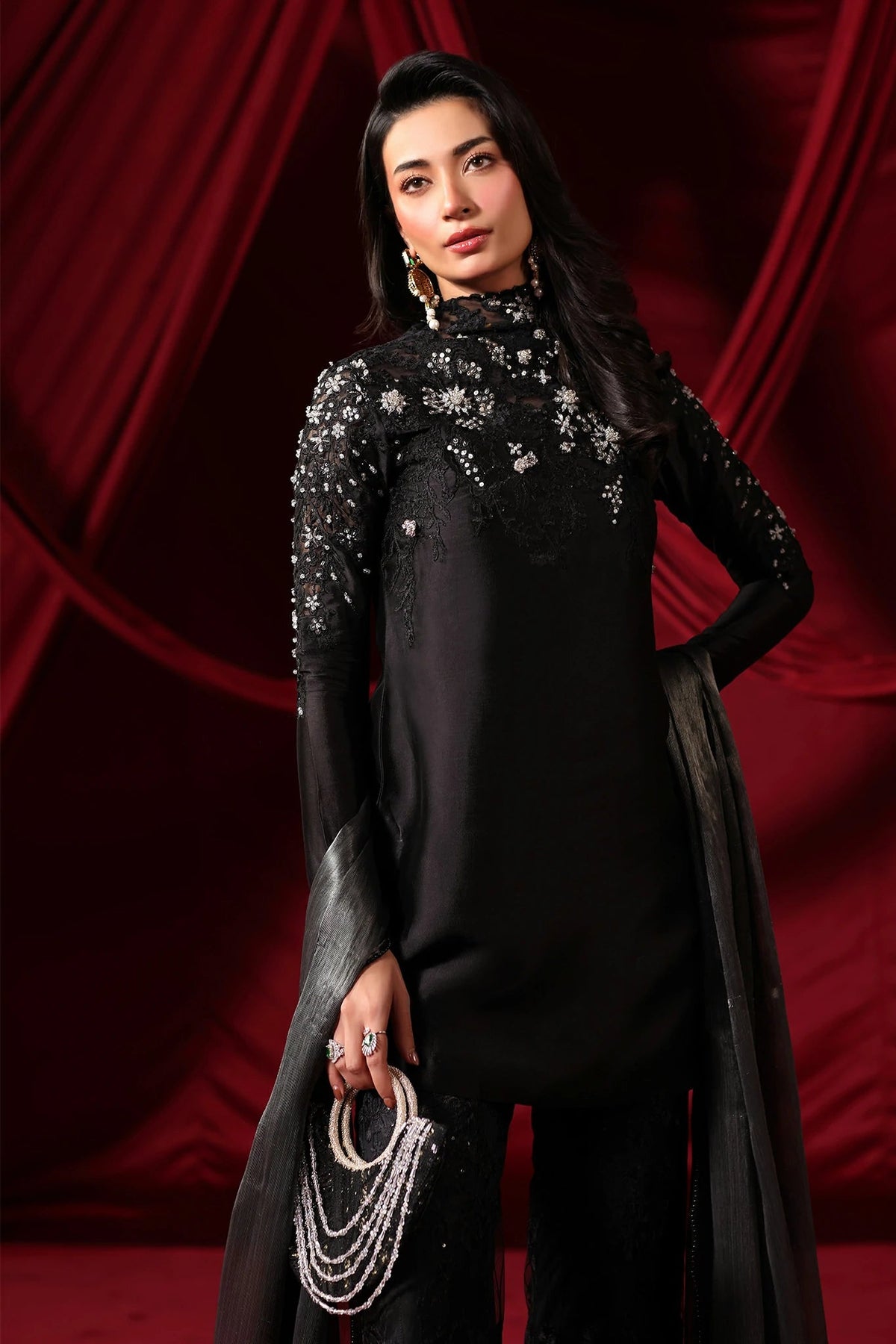 Musferah Saad | The Glamorous | Midnight Seduction, image 4