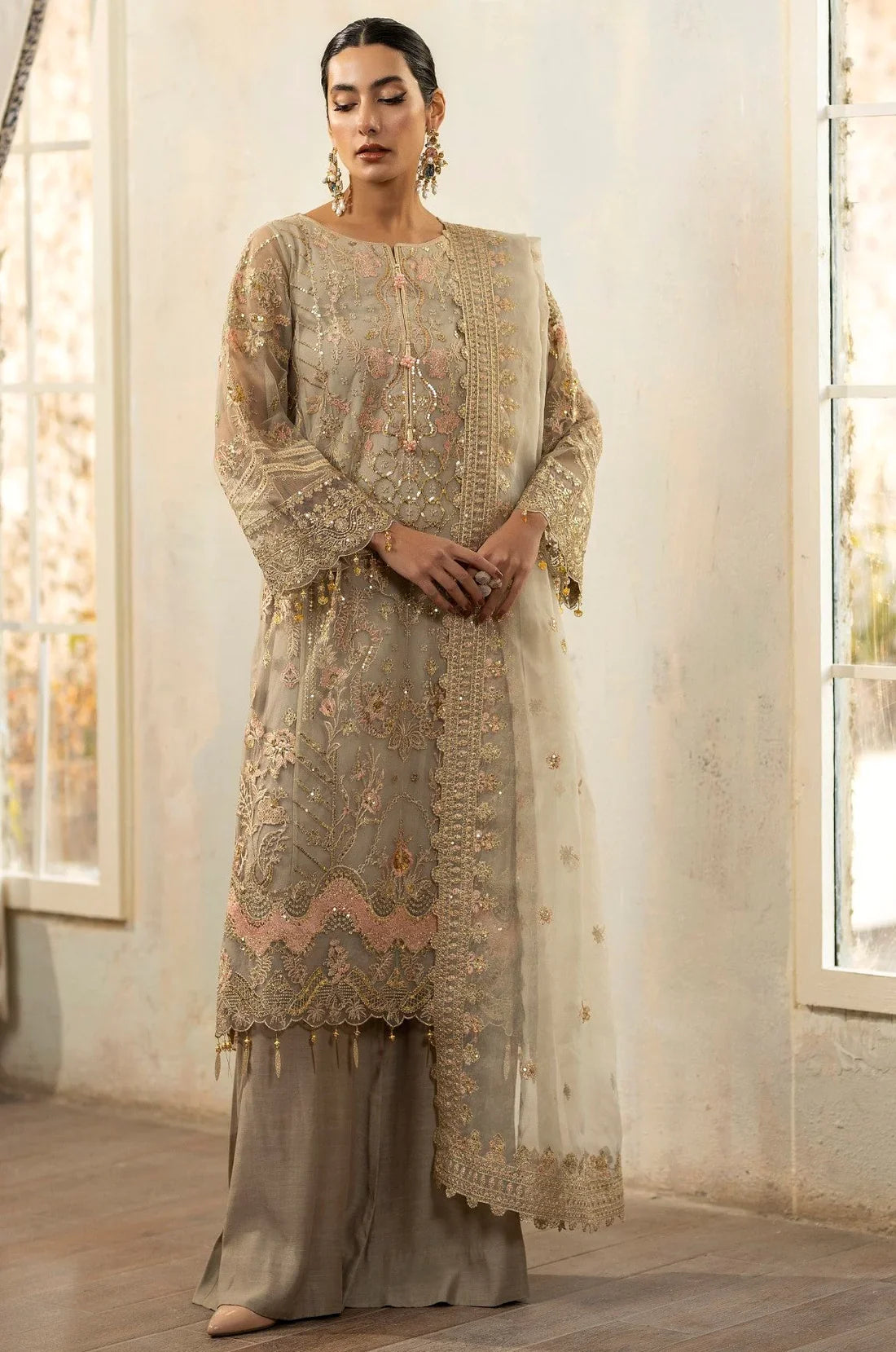 Mohagni | Janan Formals | ELANA MGL-03 by Designer Mohagni - House of Maryam - Pakistani Designer Ethnic Wear in {{ shop.shopifyCountryName }}