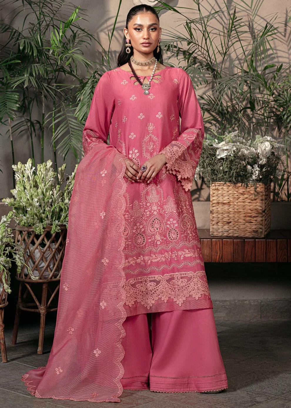 Mohagni | Muntazir Luxury Lawn 24 | CM-08 -  Mohagni Luxury - Original Designer Dress - House of Maryam