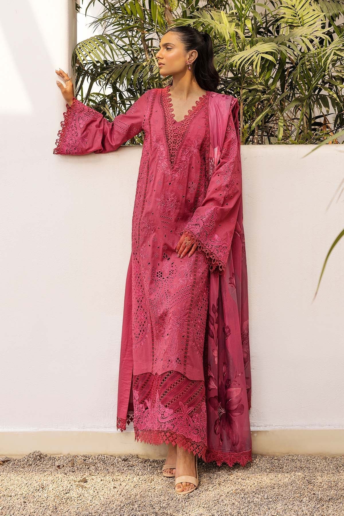 Motifz | Premium Lawn 25 | 5304-CELINE-Brand:Motifz-Type:Ladies Clothes-Magenta-Lawn-House of Maryam- Buy in UK, USA