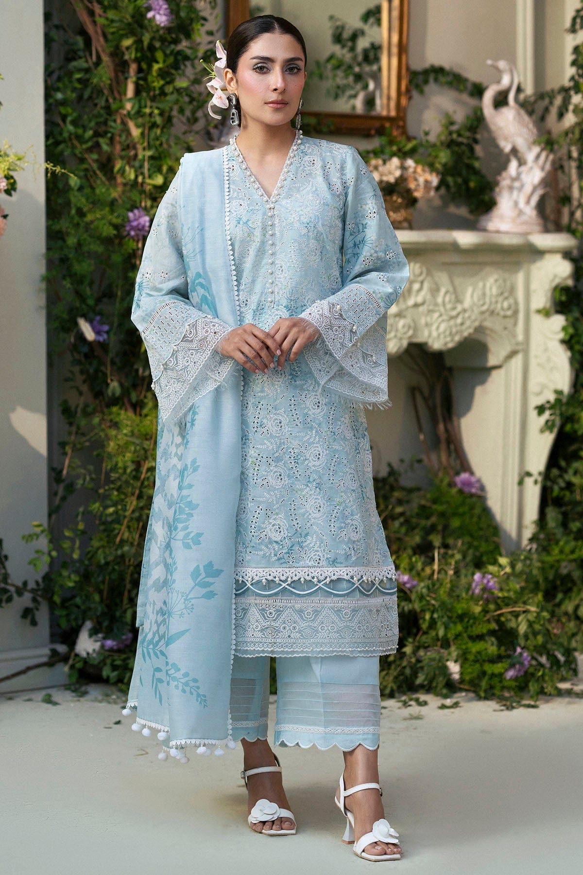 Motifz | Premium Lawn 25 | 5425-LAVENDER-Brand:Motifz-Type:Ladies Clothes-Ice Blue-Lawn-House of Maryam- Buy in UK, USA