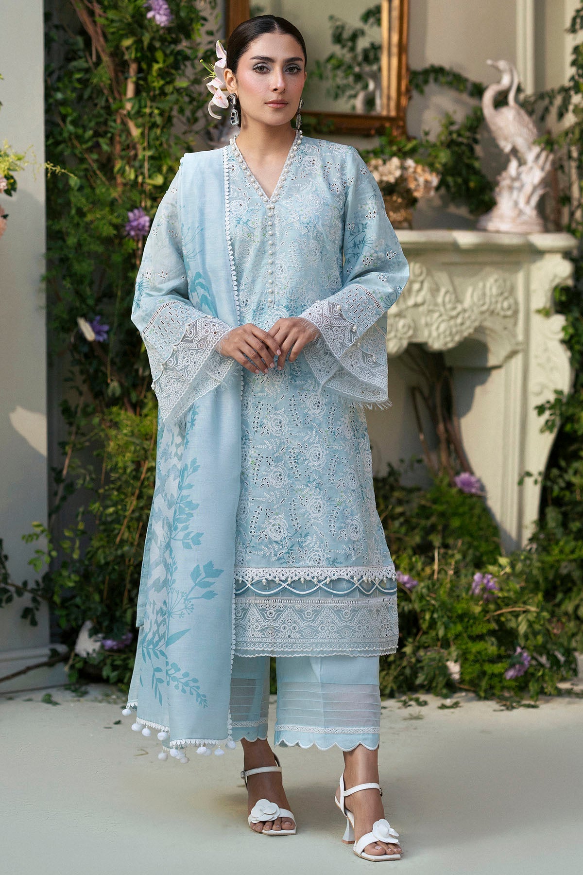 Motifz | Premium Lawn 25 | 5425-LAVENDER-Brand:Motifz-Type:Ladies Clothes-Ice Blue-Lawn-House of Maryam- Buy in UK, USA