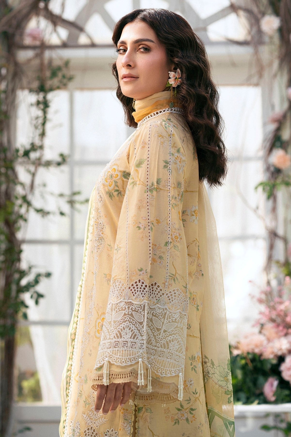Motifz | Premium Lawn 25 | 5429-ORCHID-Brand:Motifz-Type:Ladies Clothes-Pale Yellow-Lawn-House of Maryam- Buy in UK, USA