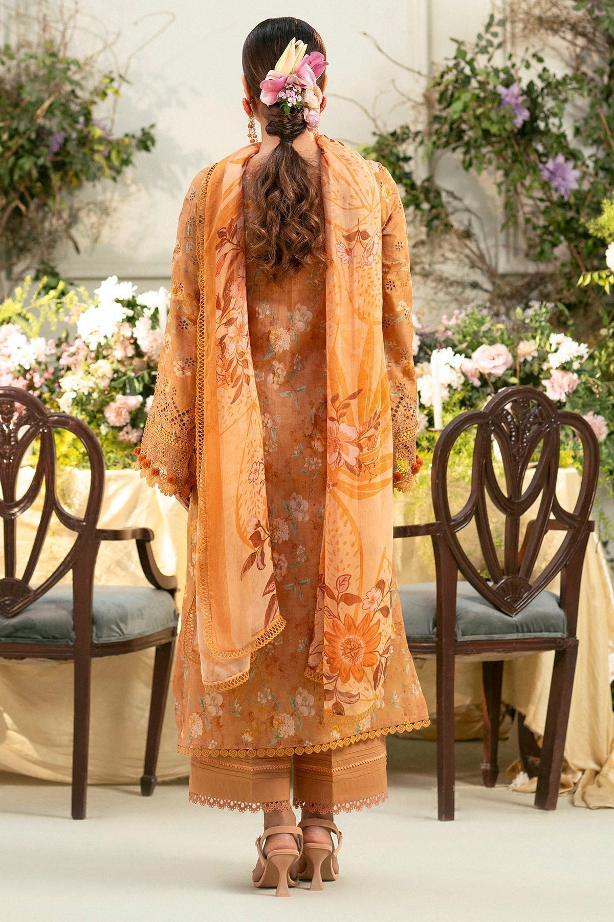 Motifz | Premium Lawn 25 | 5431-BLUEBEELL-Brand:Motifz-Type:Ladies Clothes-Orange-Lawn-House of Maryam- Buy in UK, USA