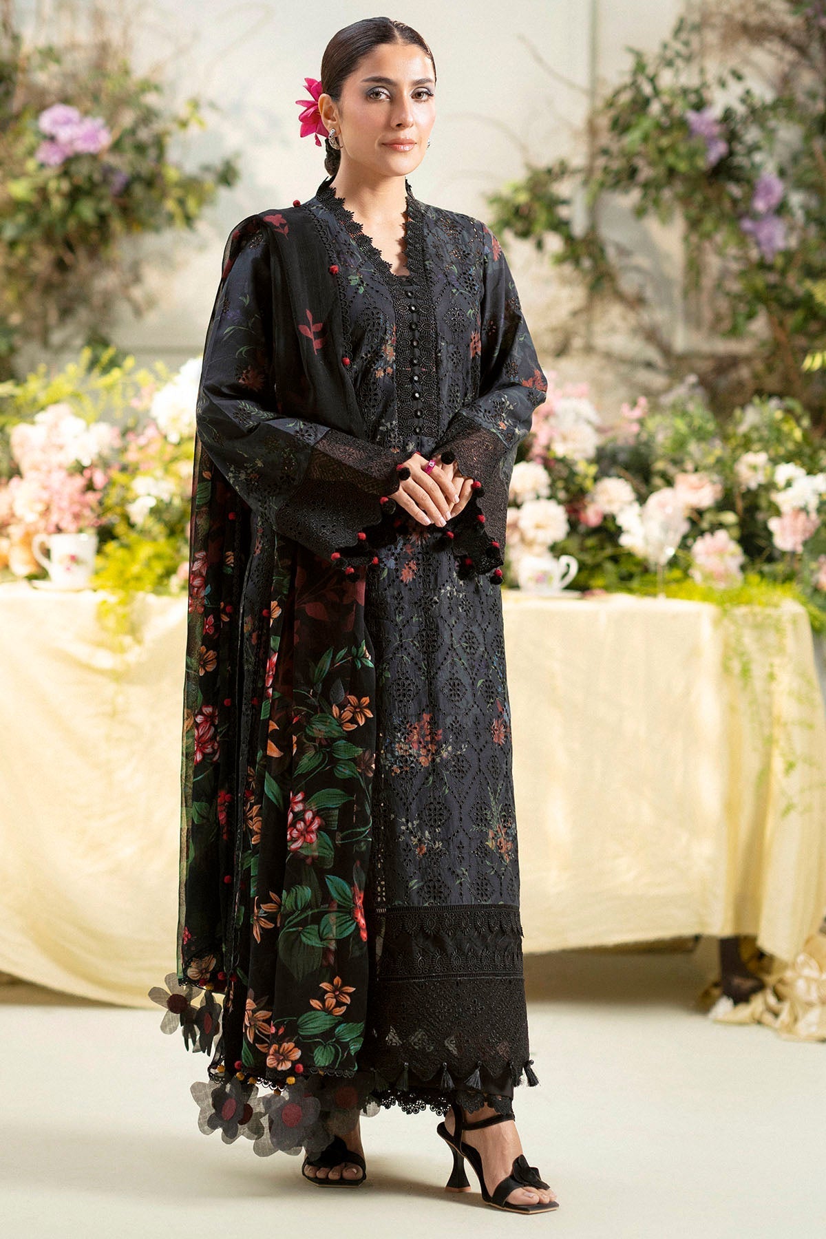 Motifz | Premium Lawn 25 | 5433-JASMINE-Brand:Motifz-Type:Ladies Clothes-Black-Lawn-House of Maryam- Buy in UK, USA