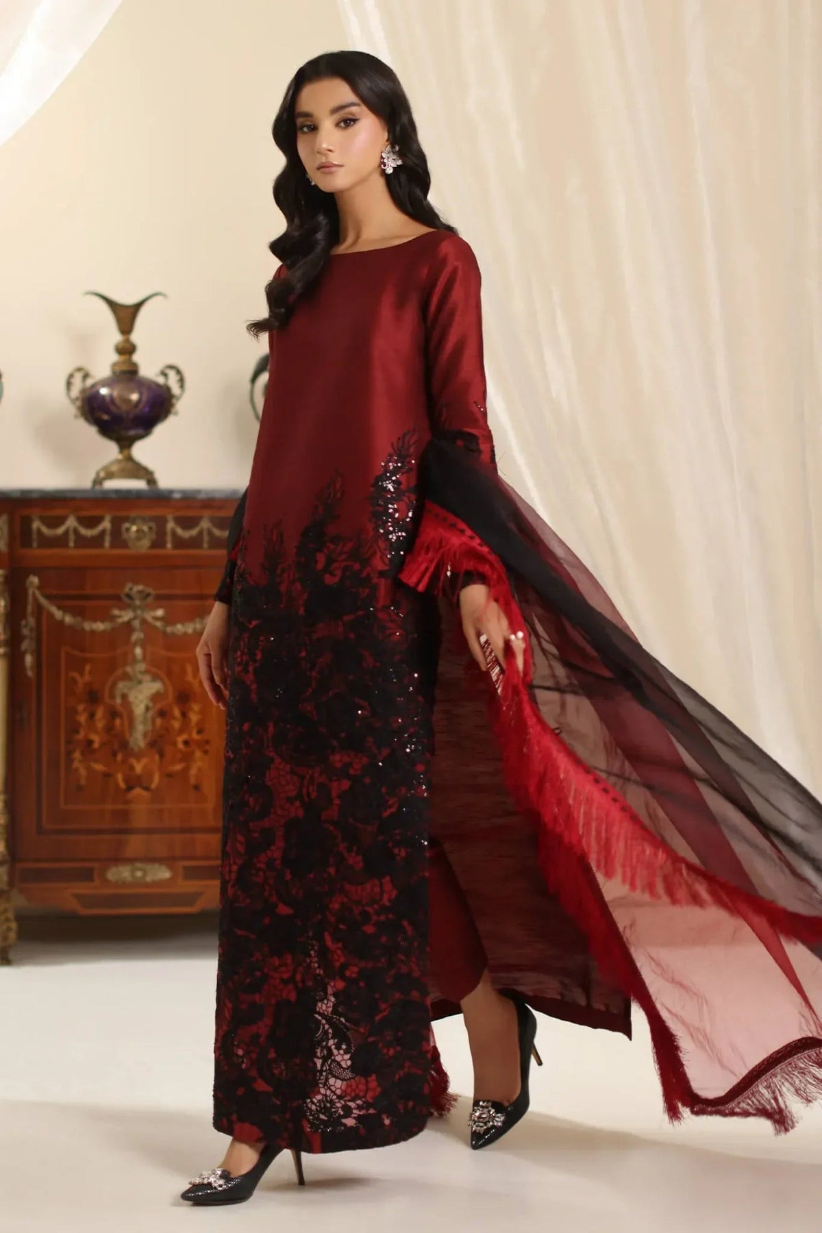 Musferah Saad | Amor A La Vida | Dark Rose-Brand:Musferah Saad-Type:Ladies Clothes-Blood Red-Raw Silk-House of Maryam- Buy in UK, USA