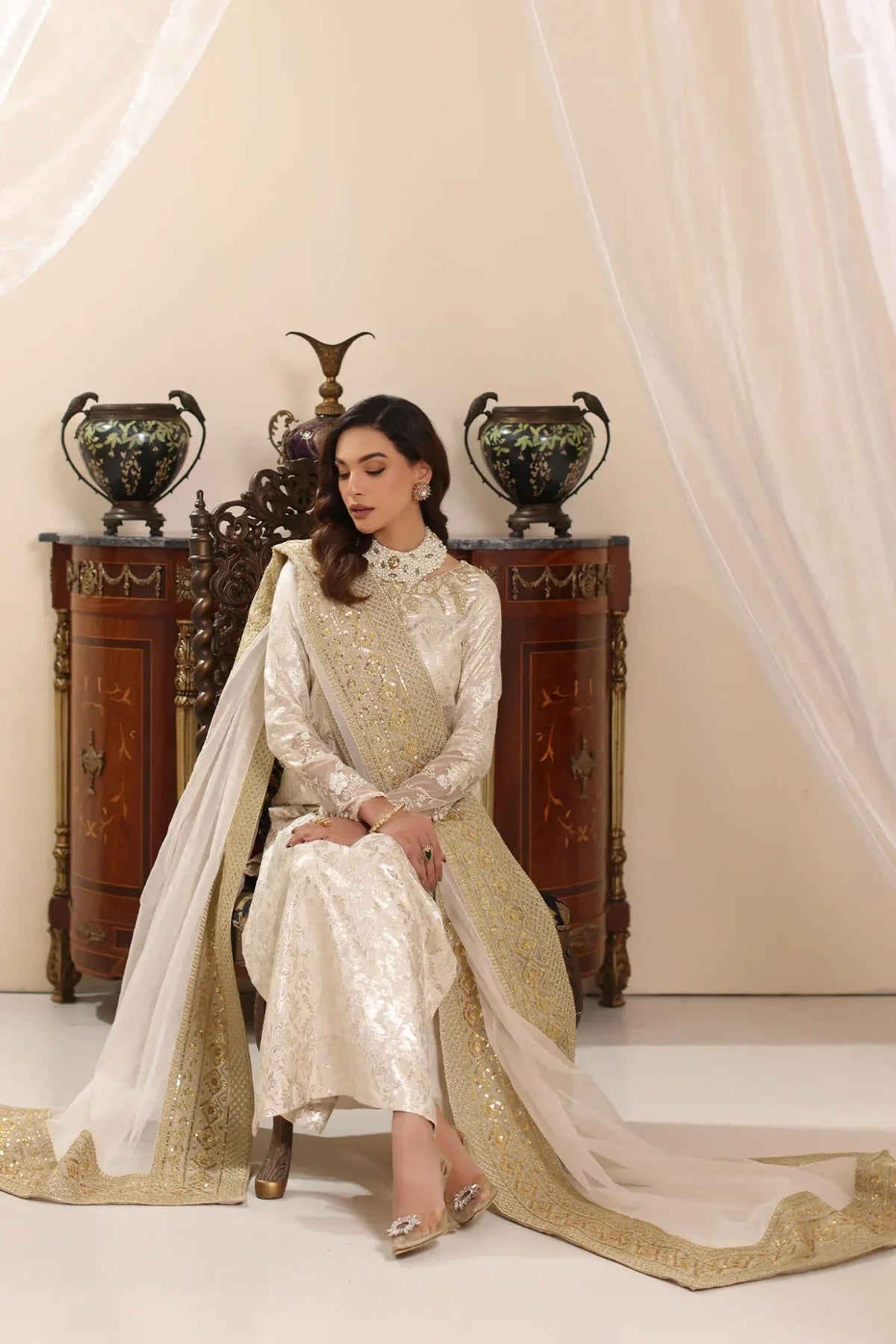 Musferah Saad | Amor A La Vida | Ivory Stardust-Brand:Musferah Saad-Type:Ladies Clothes-Ivory-Cotton Silk-House of Maryam- Buy in UK, USA
