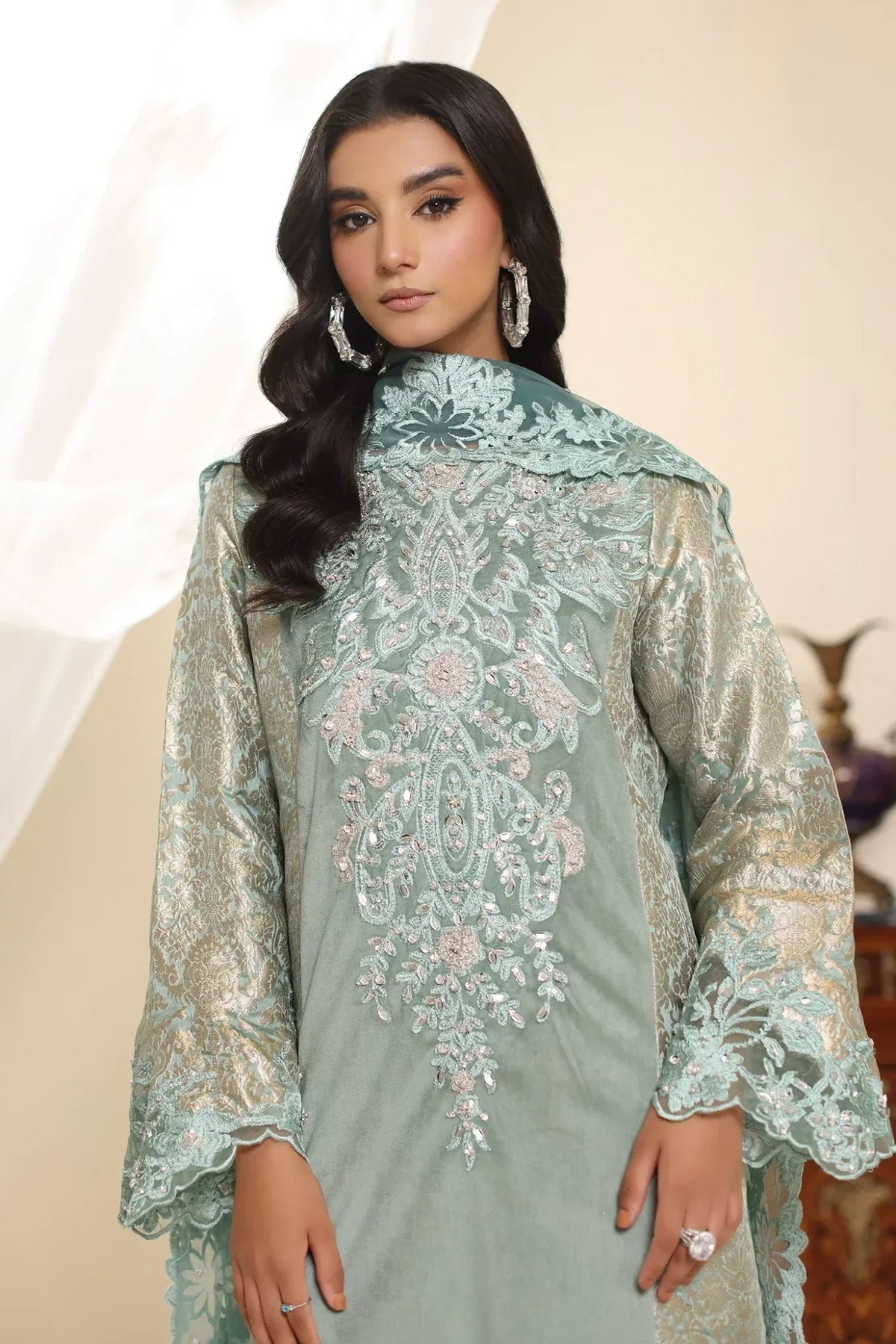 Musferah Saad | Amor A La Vida | Sage Queen-Brand:Musferah Saad-Type:Ladies Clothes-Ice Blue-Velvet-House of Maryam- Buy in UK, USA