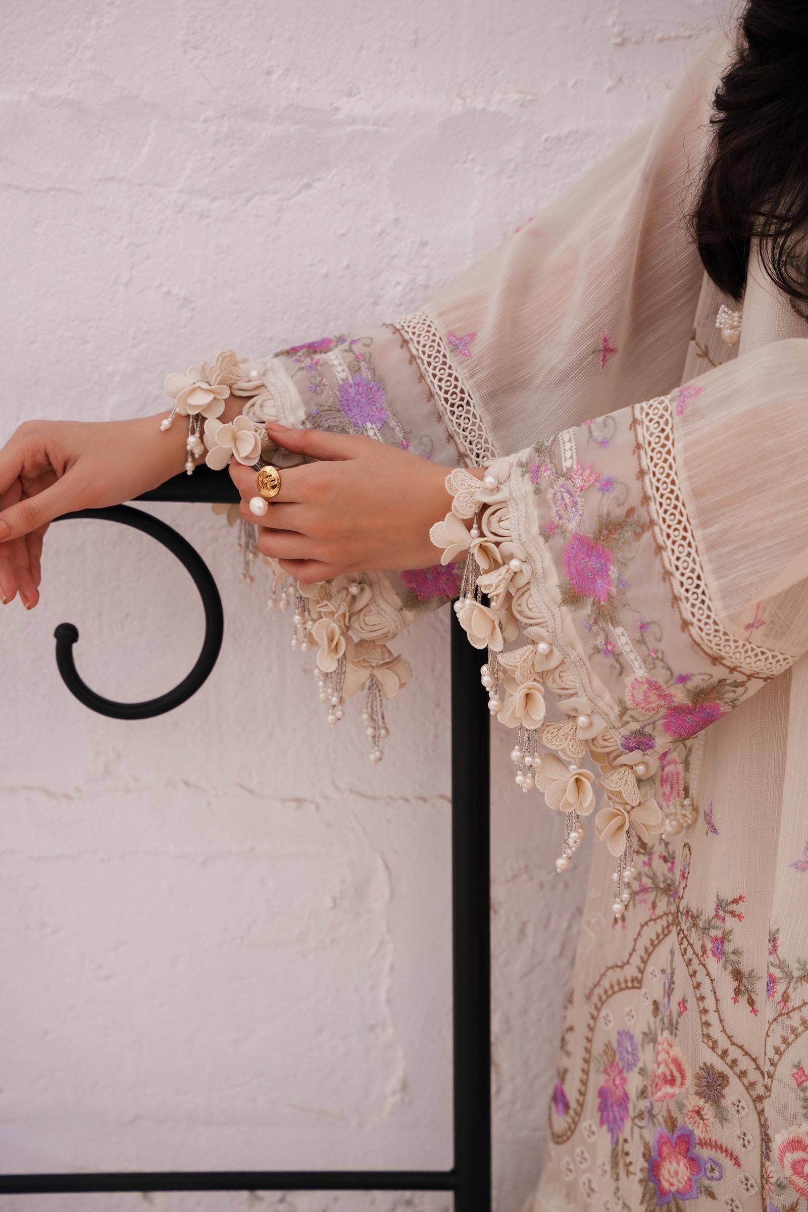 Sana Safinaz | Muzlin Spring 24 | M241-005A-CL -  Sana Safinaz Luxury -  House of Maryam
