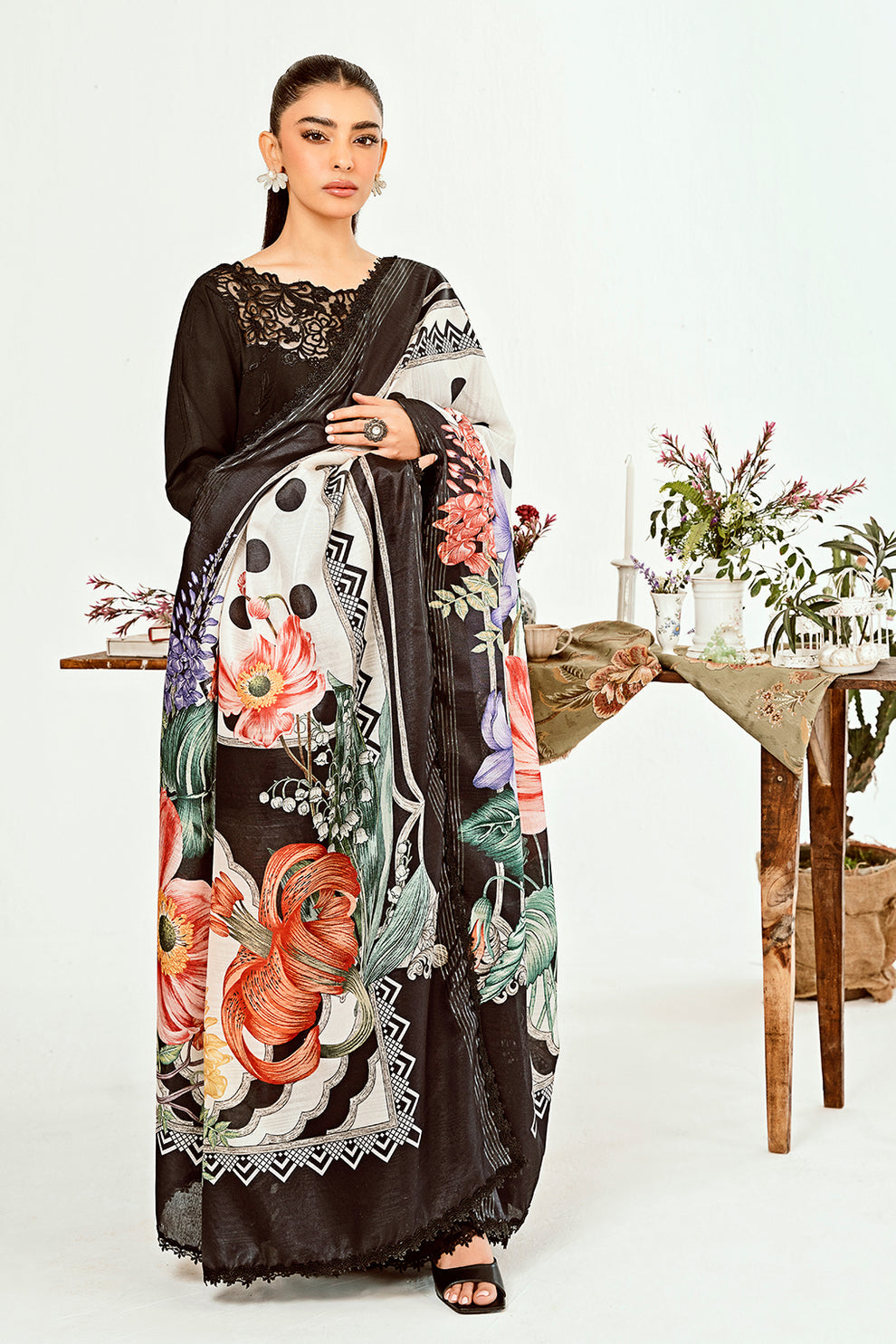 Neeshay | Zoella Lawn Collection | Amara -  Neeshay Luxury - Original Designer Dress - House of Maryam