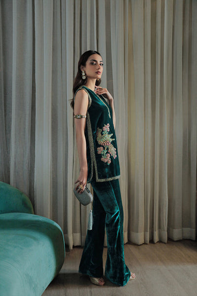 Saira Rizwan | Riona Luxury Formals | Simone -  Saira Rizwan Formal - Original Designer Dress - House of Maryam