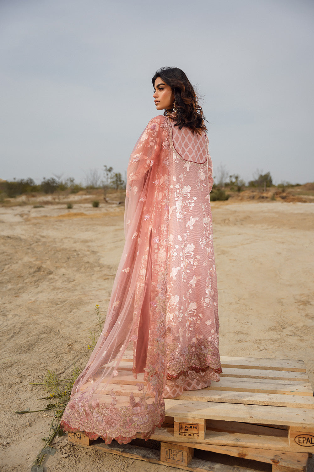 Nilofer Shahid | Verve Summer 24 | Sasha (3pc)  Verve SS 24 -  Nilofer Shahid Formal -  House of Maryam