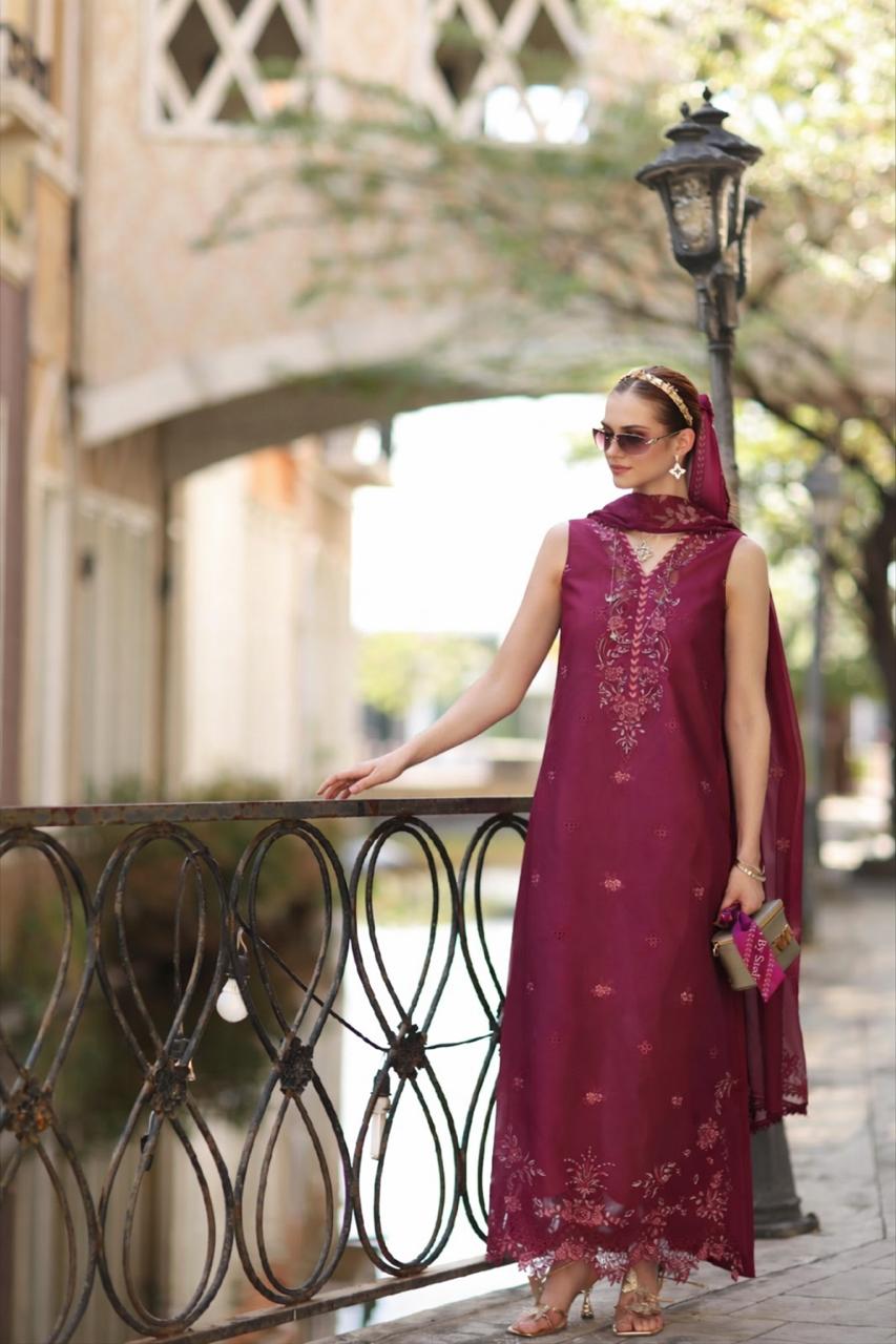 Noor by Saadia Asad | Eid Luxe Printkhaas 26 | D3 - A - Fushia Blush-Brand:Noor by Saadia Asad-Type:Ladies Clothes-Berry-Lawn-House of Maryam- Buy in UK, USA