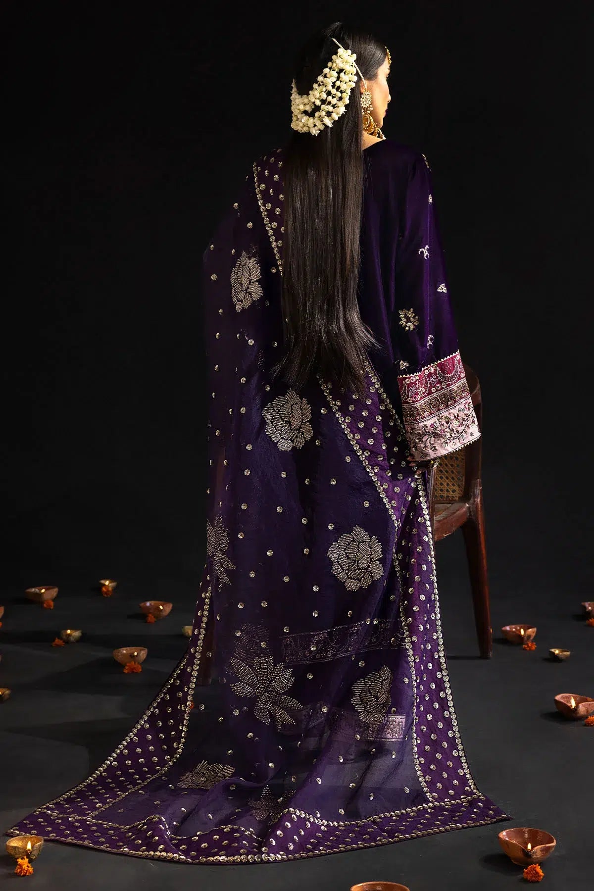 Nureh | Maya Velvet 23 | Rumeli by Designer Nureh - House of Maryam - Pakistani Designer Ethnic Wear in {{ shop.shopifyCountryName }}