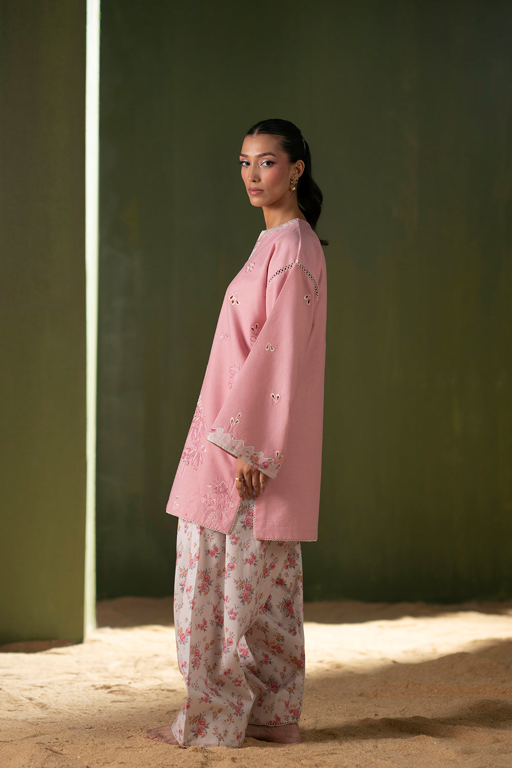 Saira Rizwan | Joolie Co ords | JOOLIE PINK - JBP25-08 -  Saira Rizwan Ladies Clothes - Original Designer Dress - House of Maryam