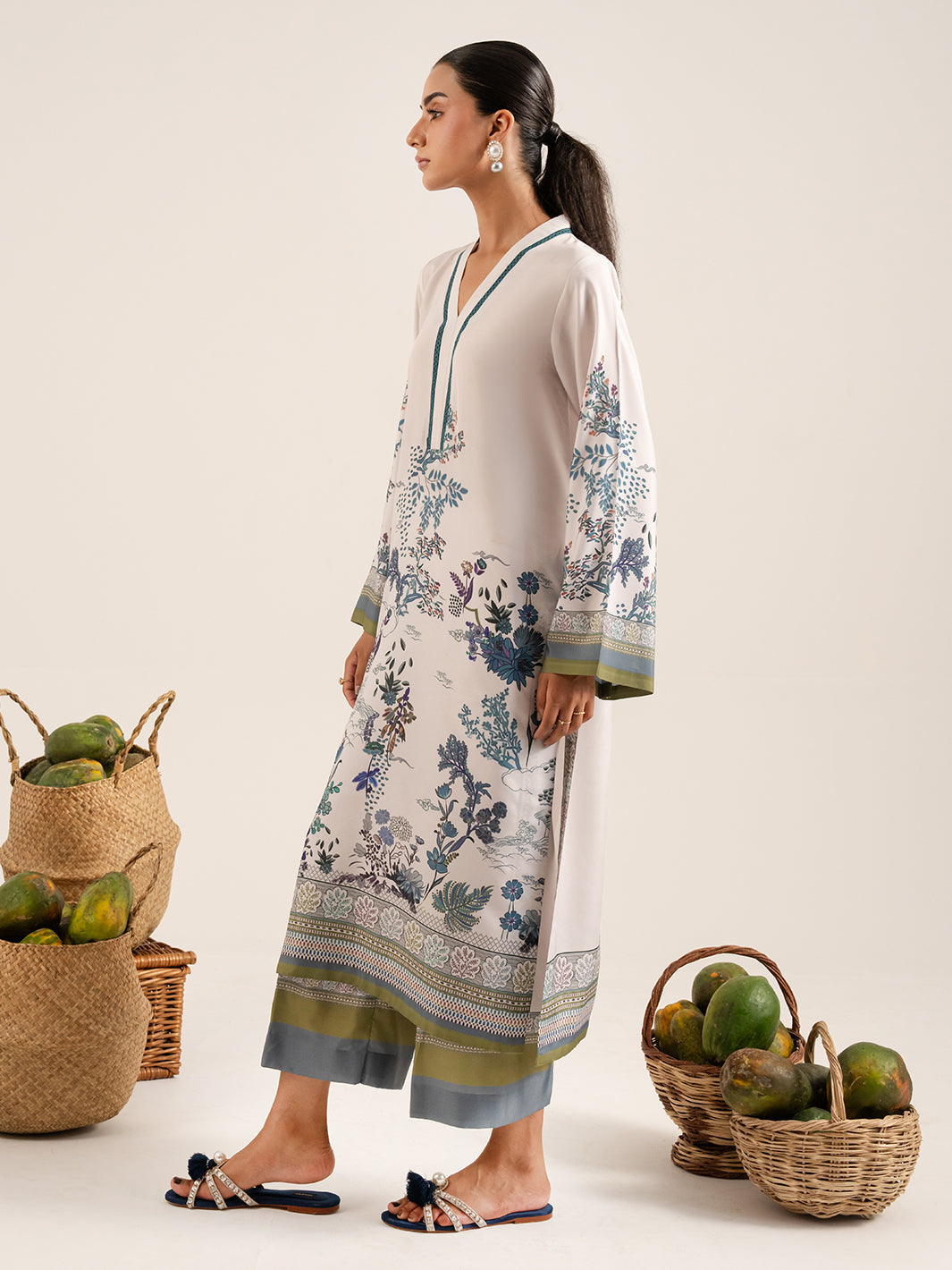 IZEL | Sunset street Pret | PETRA -  Izel Ladies Clothes - Original Designer Dress - House of Maryam
