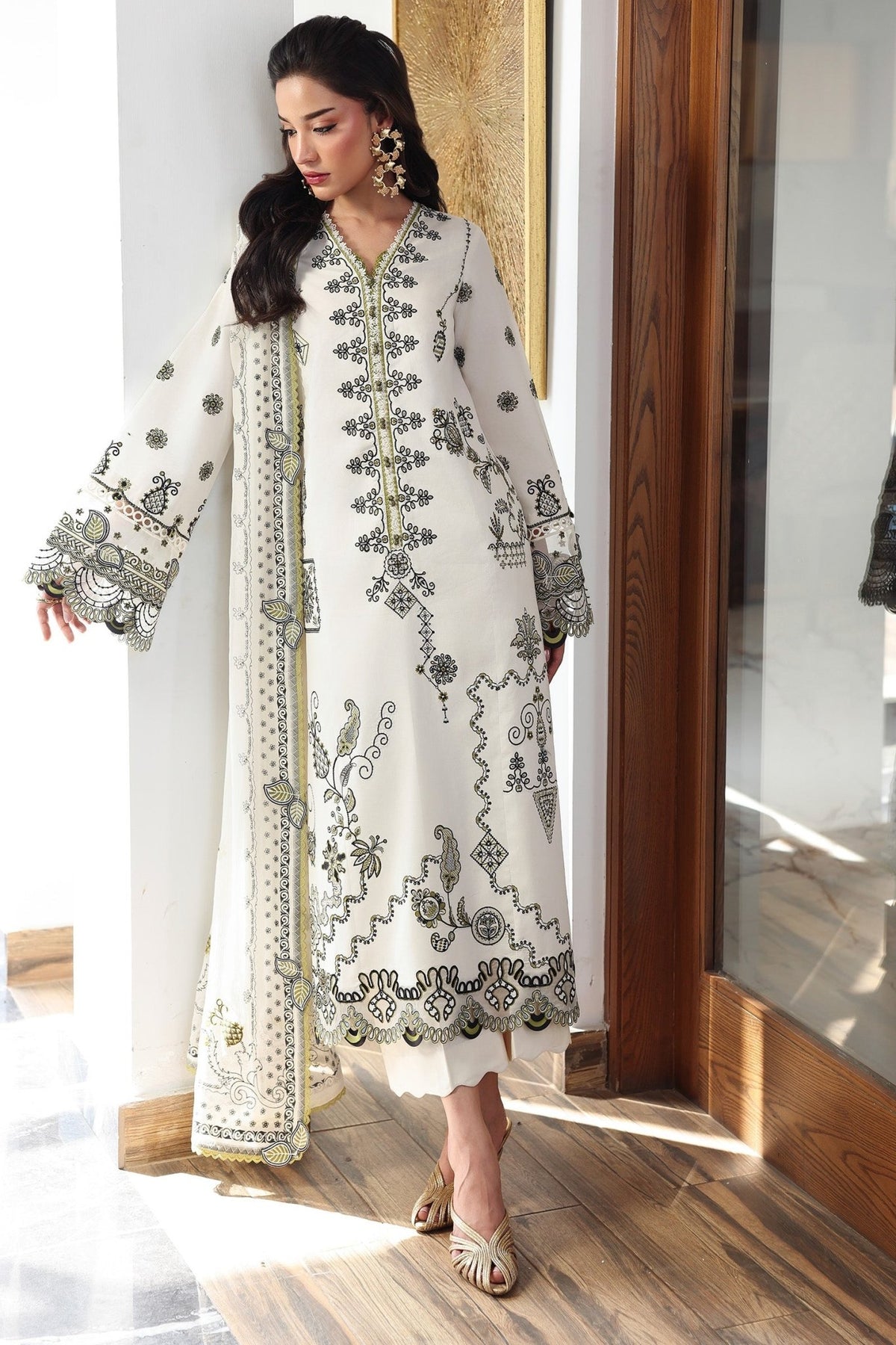 Qalamkar | Qline Lawn Drop II RTW | QKL-13 Reema-Brand:Qalamkar-Type: - House of Maryam- Buy in UK, USA