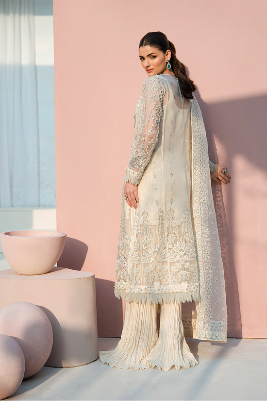 Raja Salahuddin | Love in Bloom | Staller by Designer Raja Salahuddin - House of Maryam - Pakistani Designer Ethnic Wear in {{ shop.shopifyCountryName }}