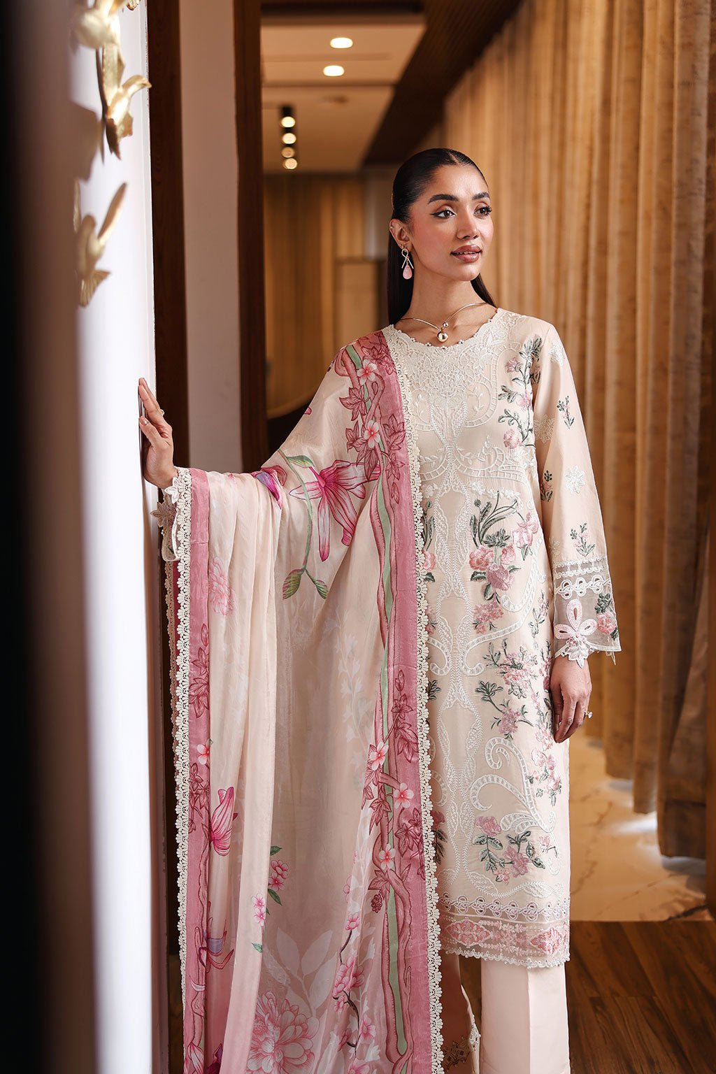 Ramsha | Andaaz Collection | Z-1409-Brand:Ramsha-Type:Ladies Clothes-Light Skin-Lawn-House of Maryam- Buy in UK, USA