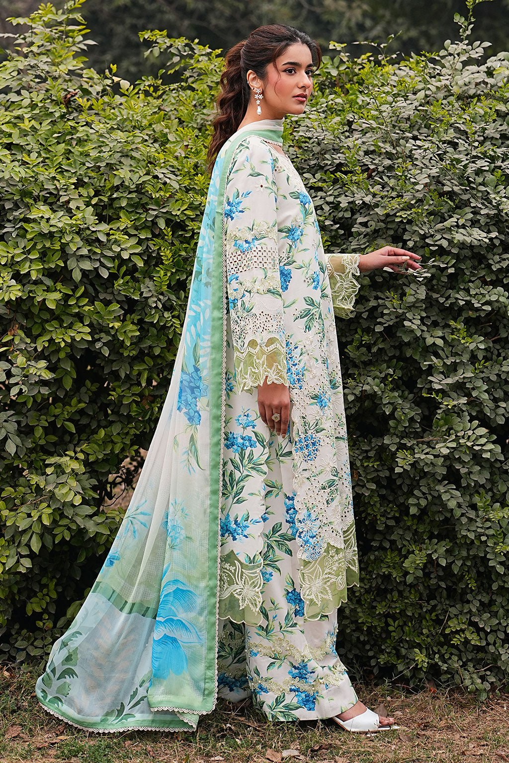 Ramsha | Dhanak Summers | DH-109-Brand:Ramsha-Type:Ladies Clothes-Off White-Lawn-House of Maryam- Buy in UK, USA