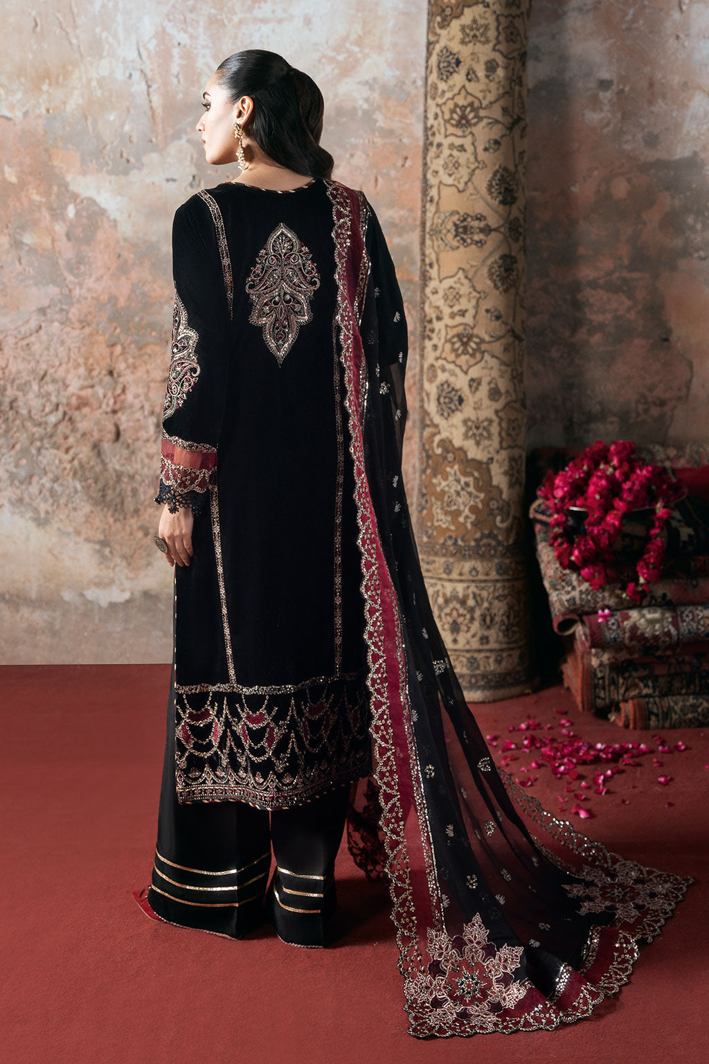 Ramsha | Velvet Collection | V-706, image 2