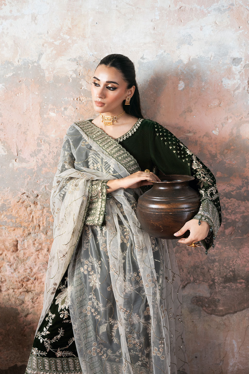 Ramsha | Velve t Collection |V-705-7