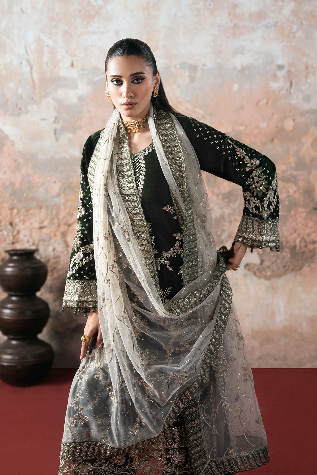 Ramsha | Velve t Collection |V-705-5