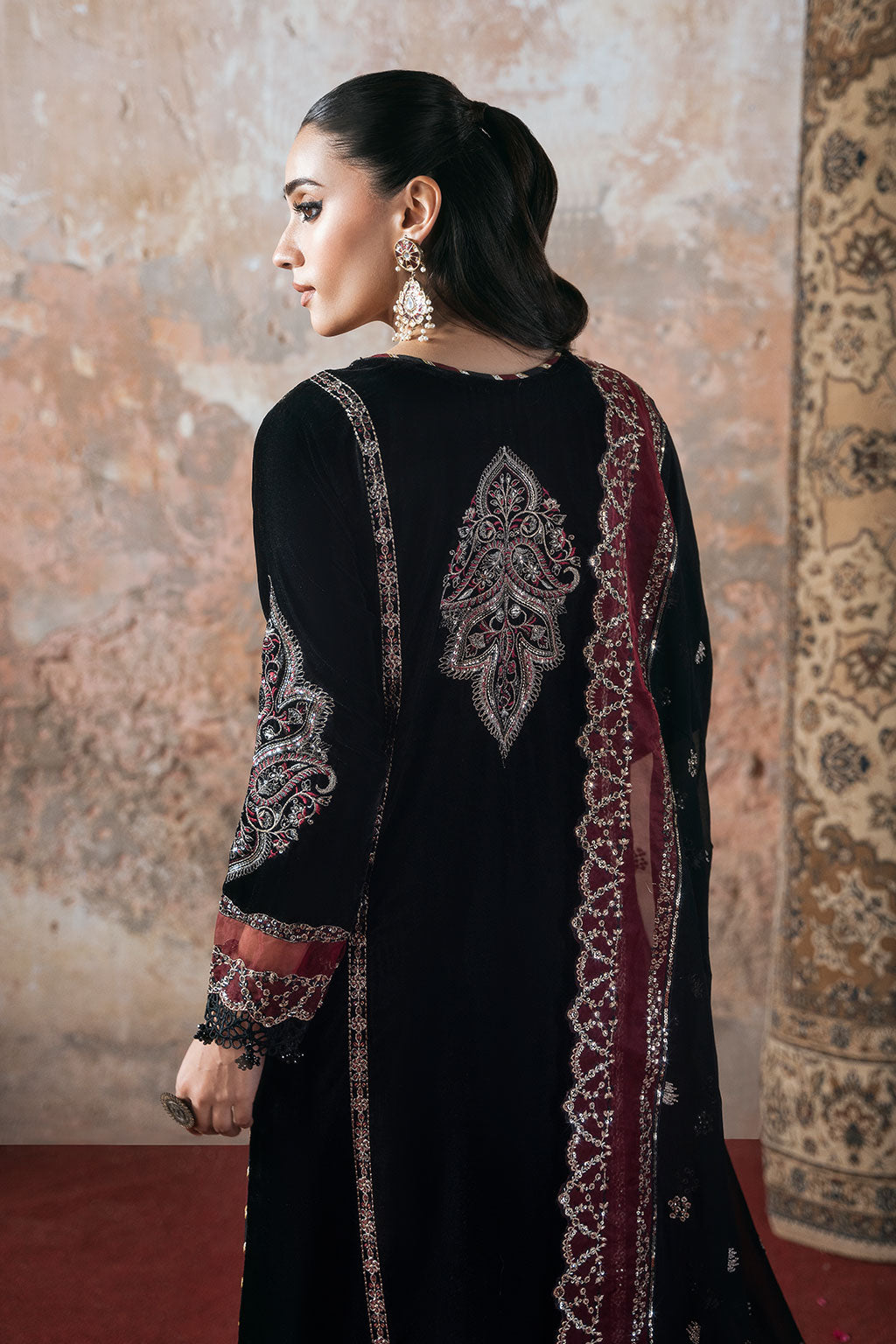 Ramsha | Velvet Collection | V-706, image 5