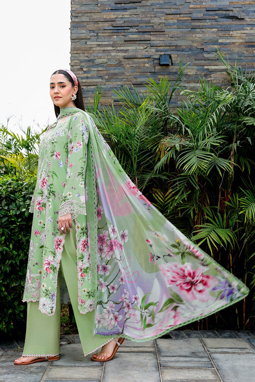 Ramsha | Rangrez Lawn Collection | N-907-5
