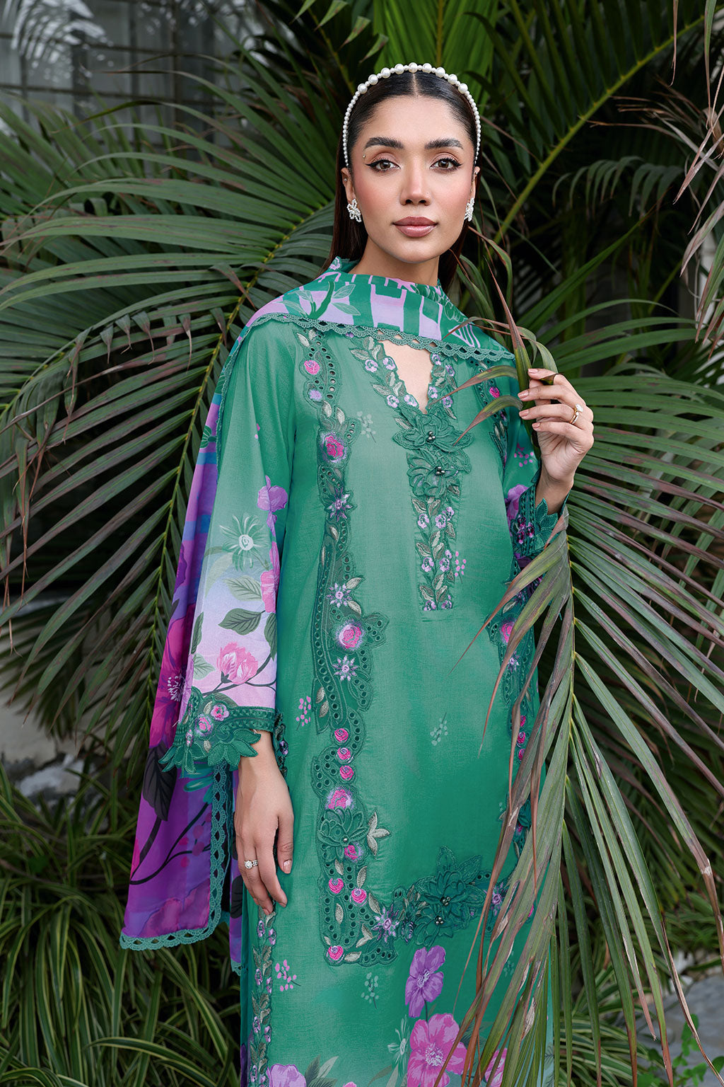Ramsha | Rangrez Lawn Collection | N-910, image 3